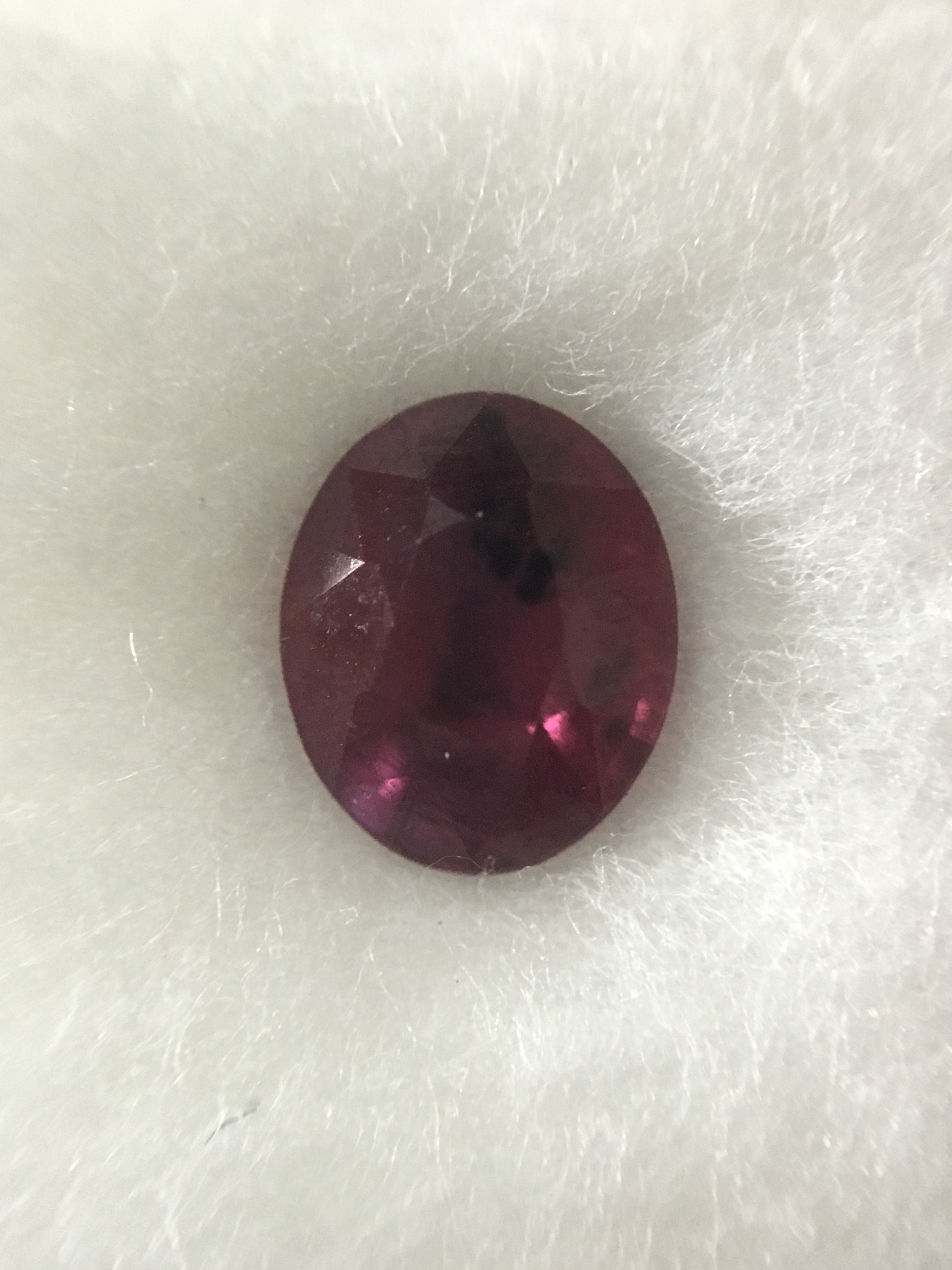 RUBY ทับทิมแท้ 1.17 กะรัต พลอยเผาเก่าสีแดงเลือดนก เม็ดนี้สีสวยค่ะ