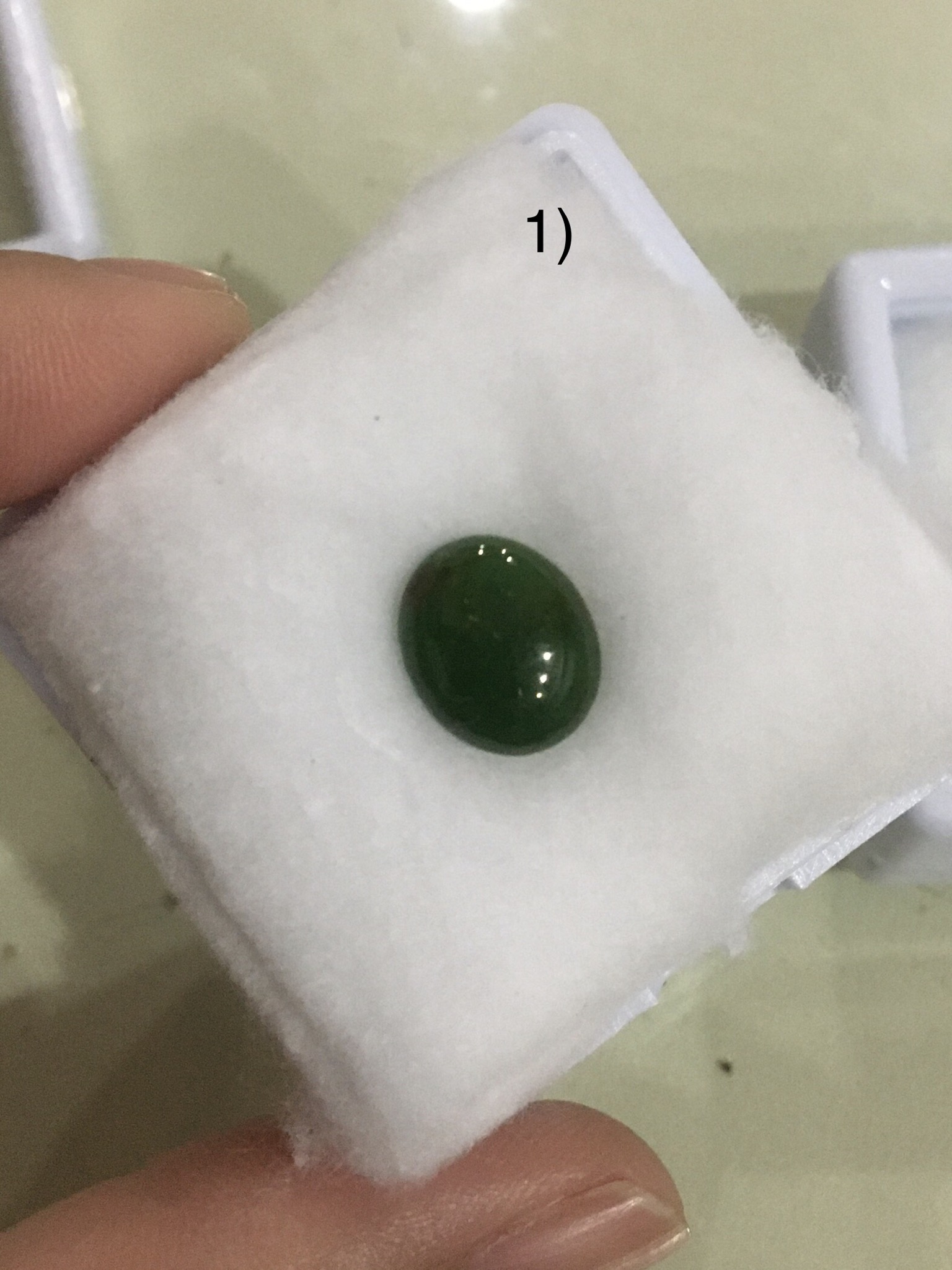 (ลดแรงส์ 70 เปอร์เซ็นต์ เริ่มต้น 900)หยกแท้ คละสี คละไซส์ สวยทุกเม็ด ไม่พอใจยินดีคืนเงินจ้า