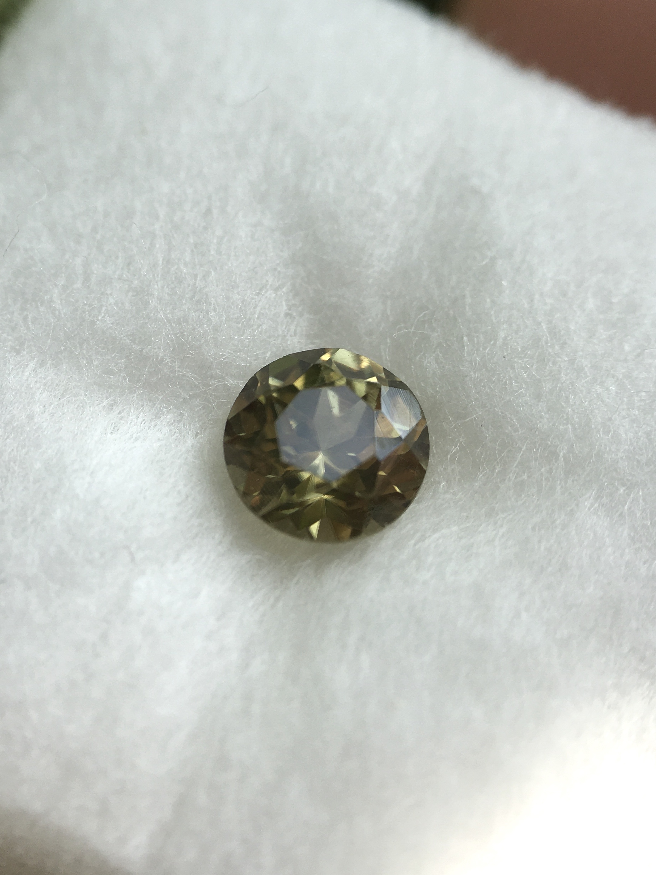 MALI GARNET มาลี การ์เนตแท้ 0.78 กะรัต พลอยดิบ เนื้อสะอาด ไฟดี สีสวยมีเสน่ห์