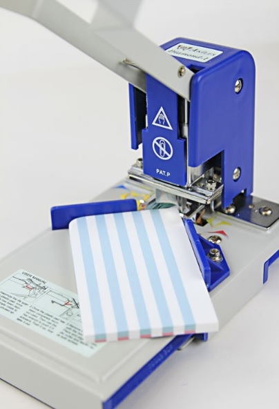 ใบมีด ตัดมุมโค้ง Size M ( ขนาด 6 มม.) ใช้กับ เครื่องตัดมุม KW-trio รุ่น MAC AD-1