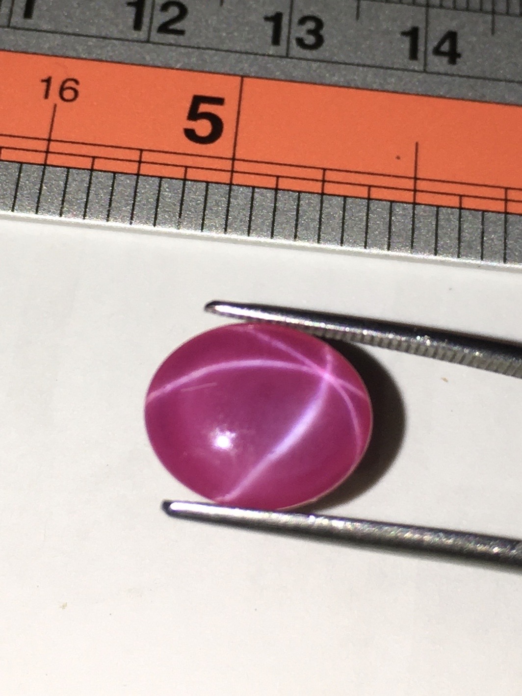 STAR RUBY ทับทิมสตาร์ พลอยสังเคราะห์ 10x12 mm. สีชมพูหวานๆ งานเนียนสวยใช้ได้