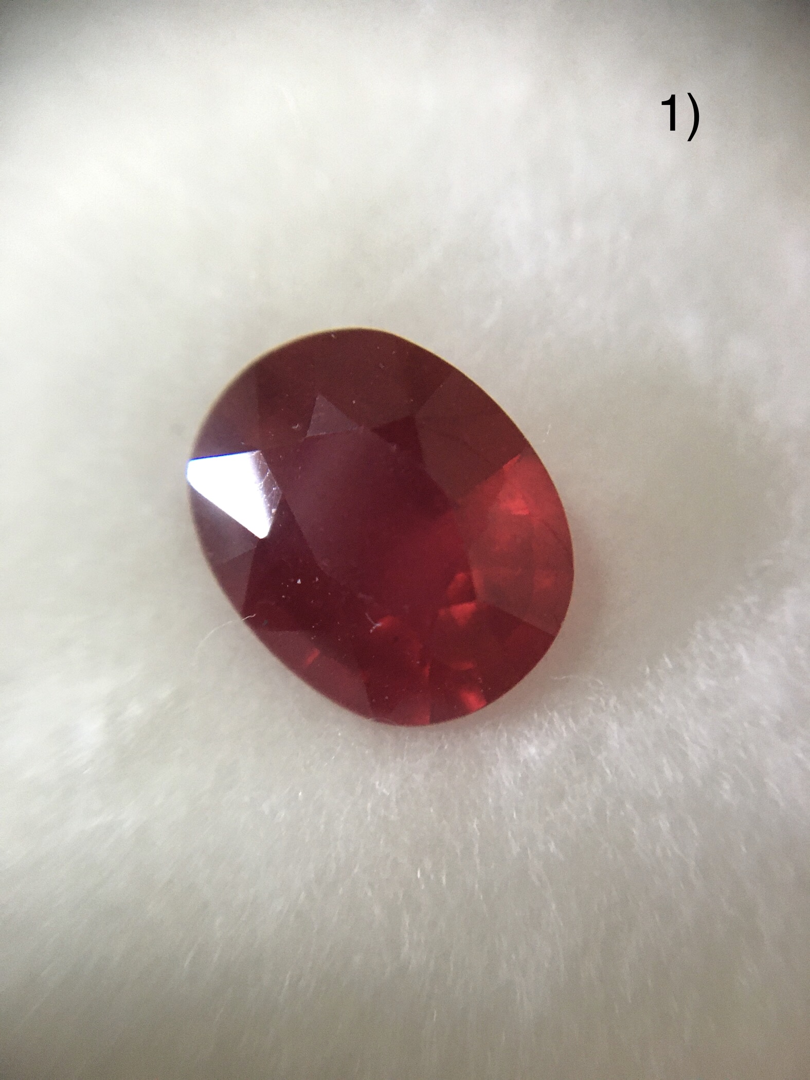 (มาใหม่ค่ะ เริ่มต้น 1950 บาท )ทับทิมแท้ 3 กะรัต และ 7 กะรัต เจียรเหลี่ยม สีแดงสด เนื้อสวย น้ำงาม ไม่พอใจยินดีคืนเงิน