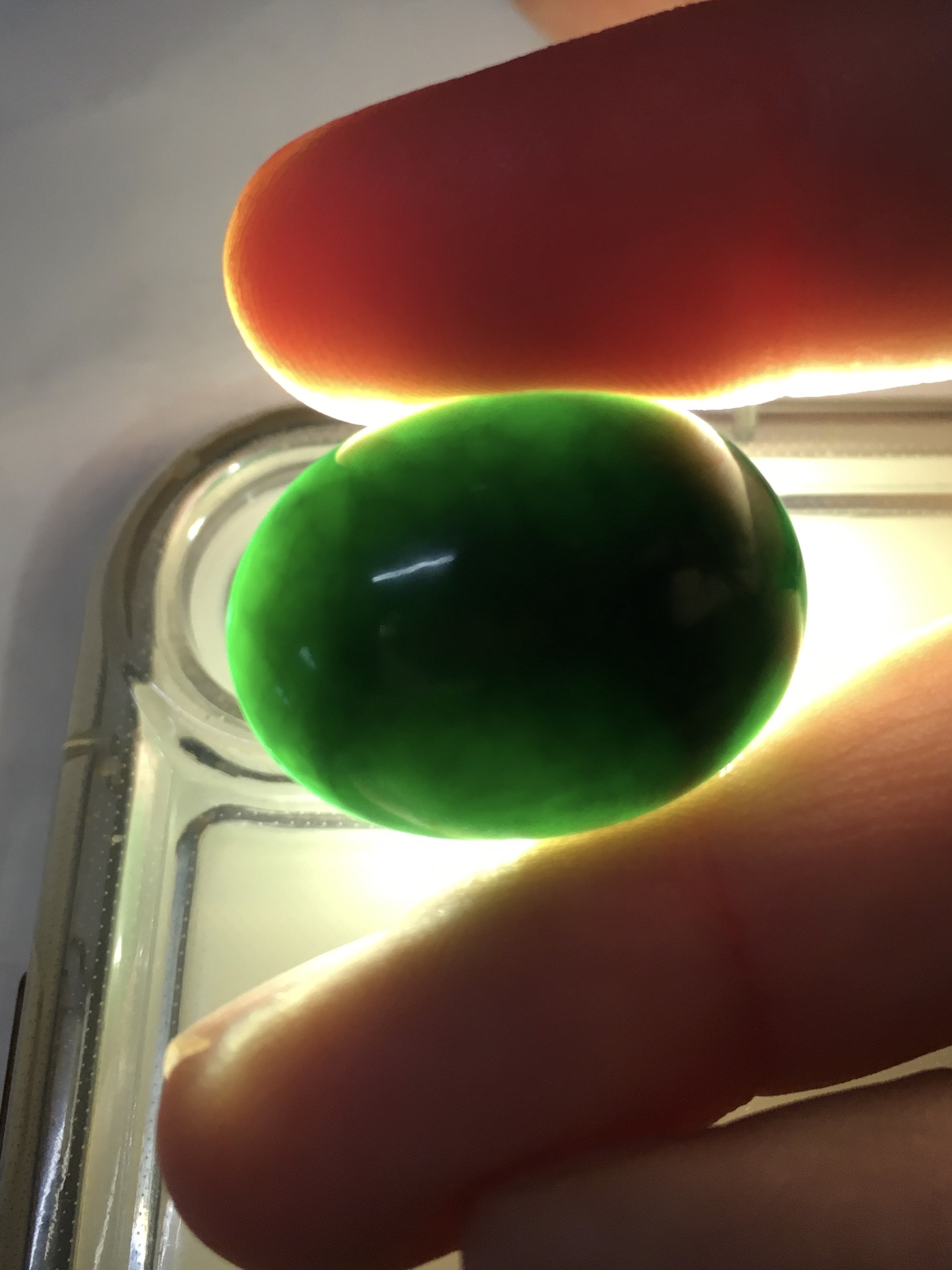 JADE หยกแท้ 34 กะรัต หยกแท้ สีเขียวผักโขม เม็ดใหญ่ไซส์เบิ้ม