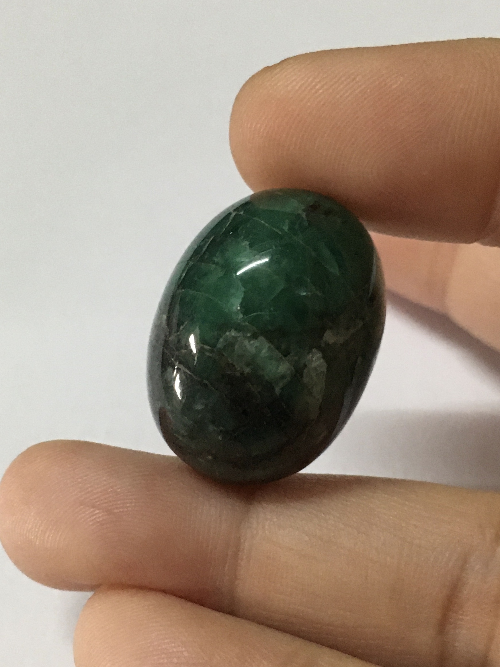 (Big size) EMERALD มรกต แท้ 43 กะรัต พลอยดิบธรรมชาติ เม็ดโต สีสวย