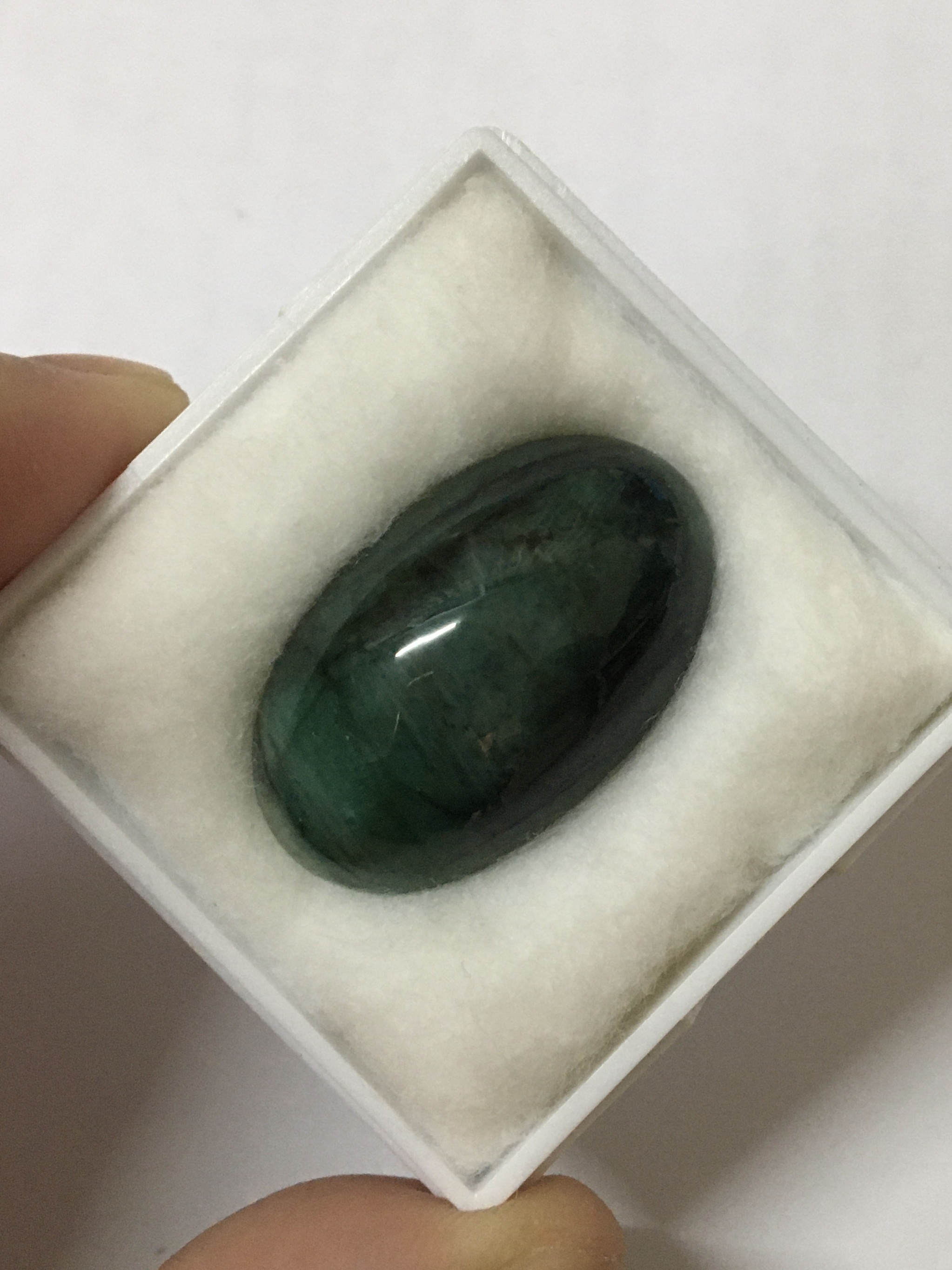 (ลดพิเศษ ทุกเทศกาล)มรกตแท้ 35 กะรัต เม็ดใหญ่ เนื้อตัน ลายสวย ไม่พอใจยินดีคืนเงินค