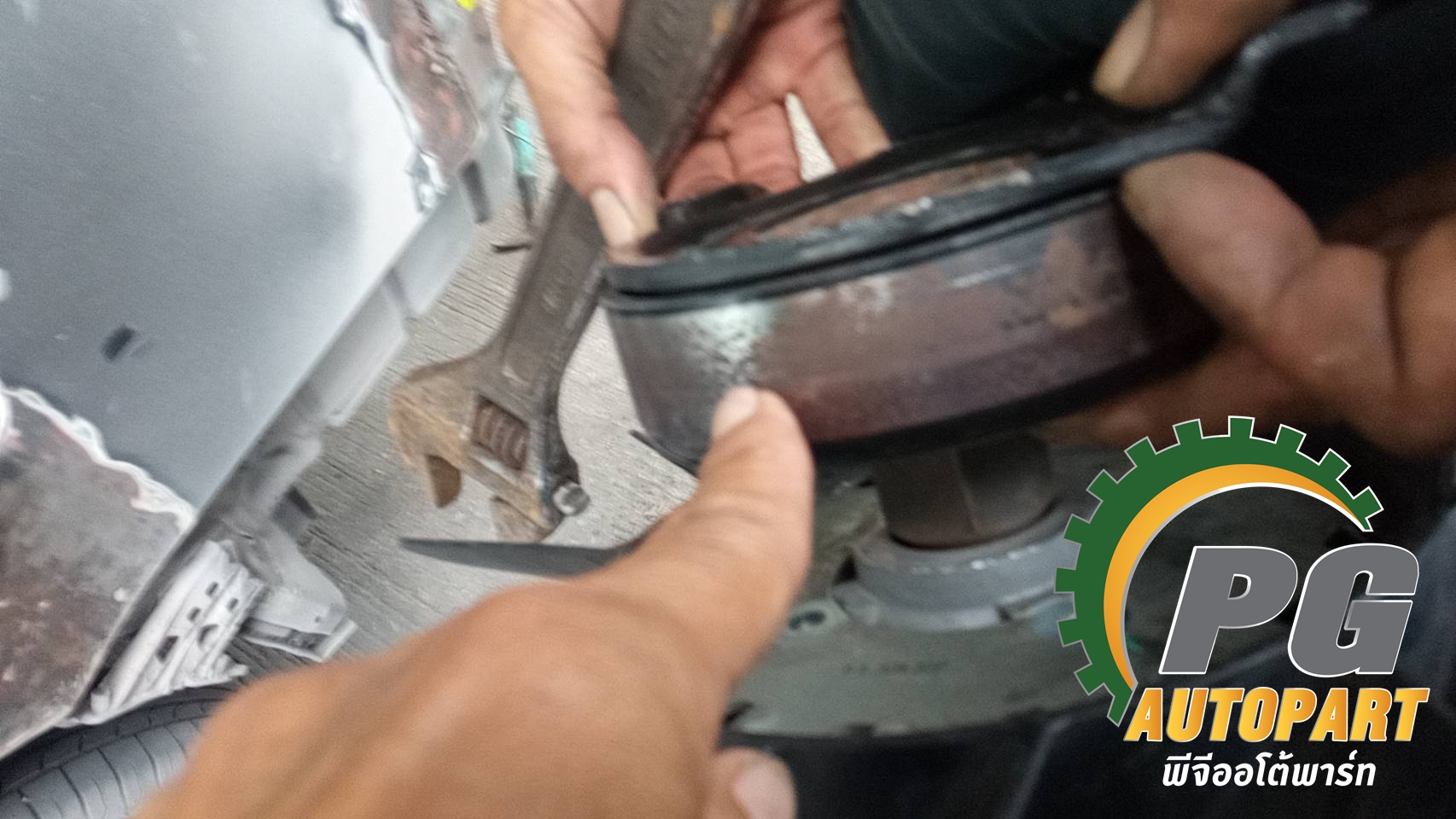 มู่เลย์คลัชพัดลม (ข้อต่อไดรฟ์ลูกรอก) FORD RANGER 2011-2015 T6 , BT50 PRO 2012-2015 (1ชิ้น) แท้ / รูปจริง