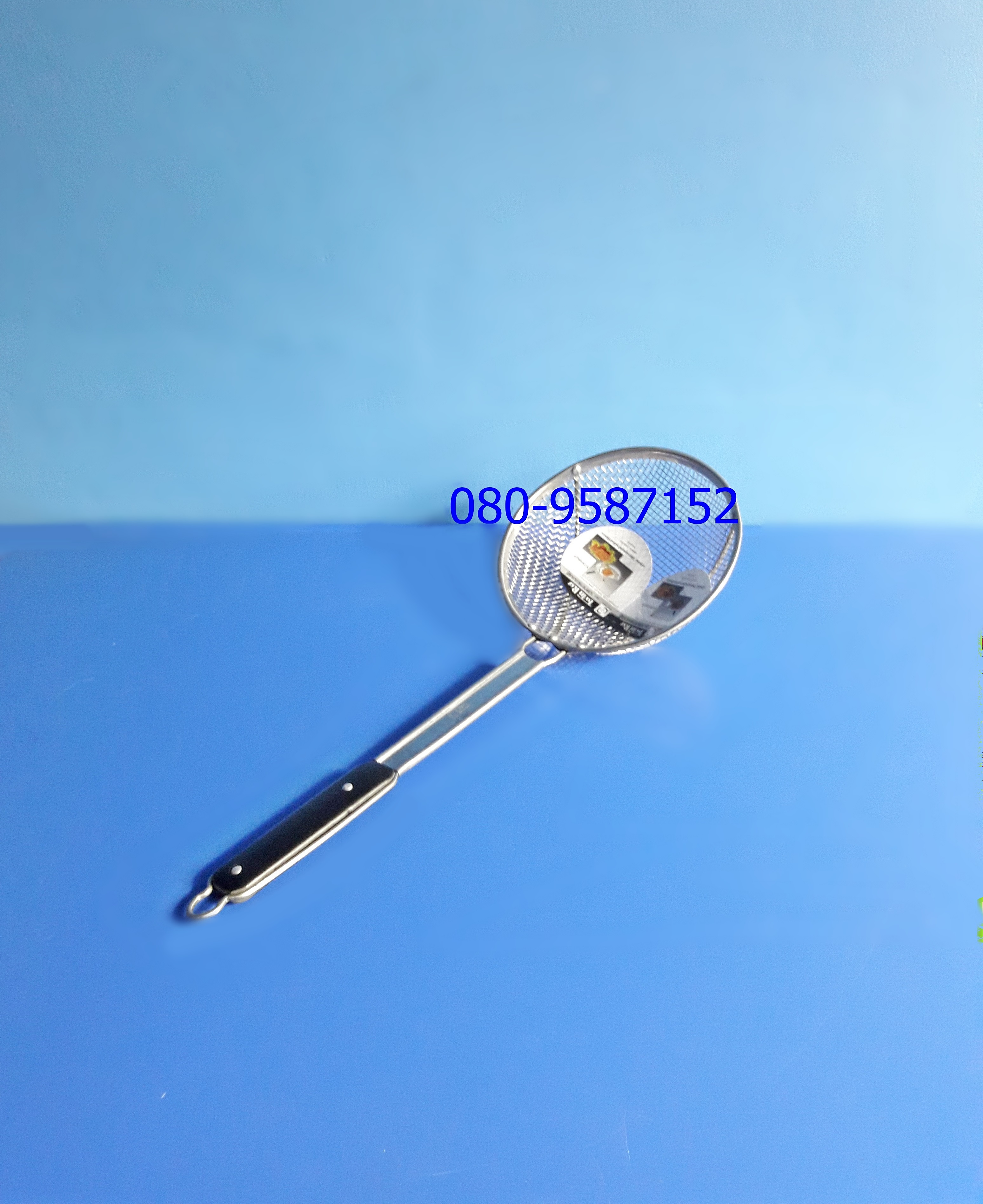 ตะแกรงตาข่าย S ตราปลาคู่ ทรงลึก ขนาด 18 ซ.ม