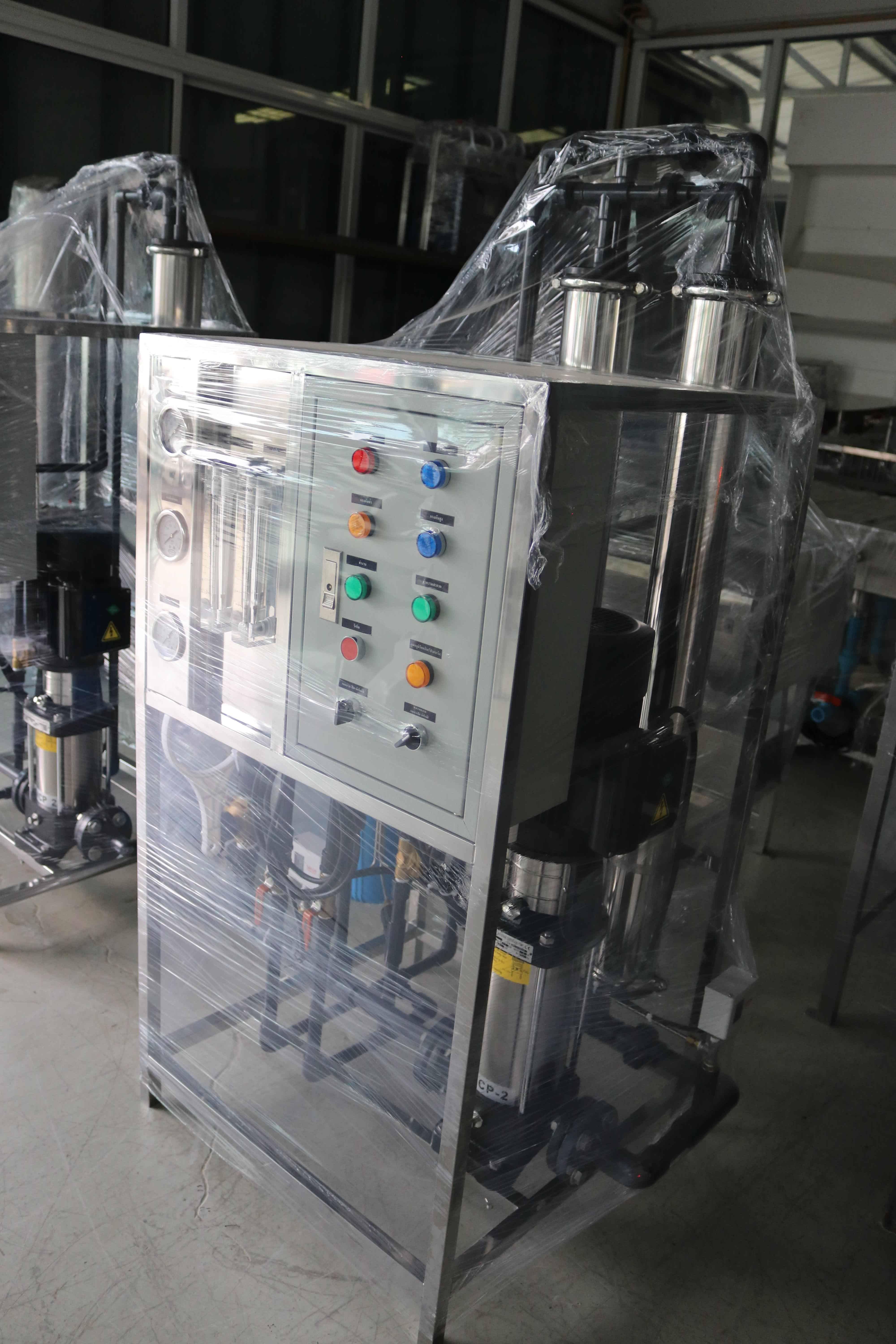 เครื่องกรองน้ำอุตสหกรรม(RO)กำลังการผลิต3,000ลิตร/วัน