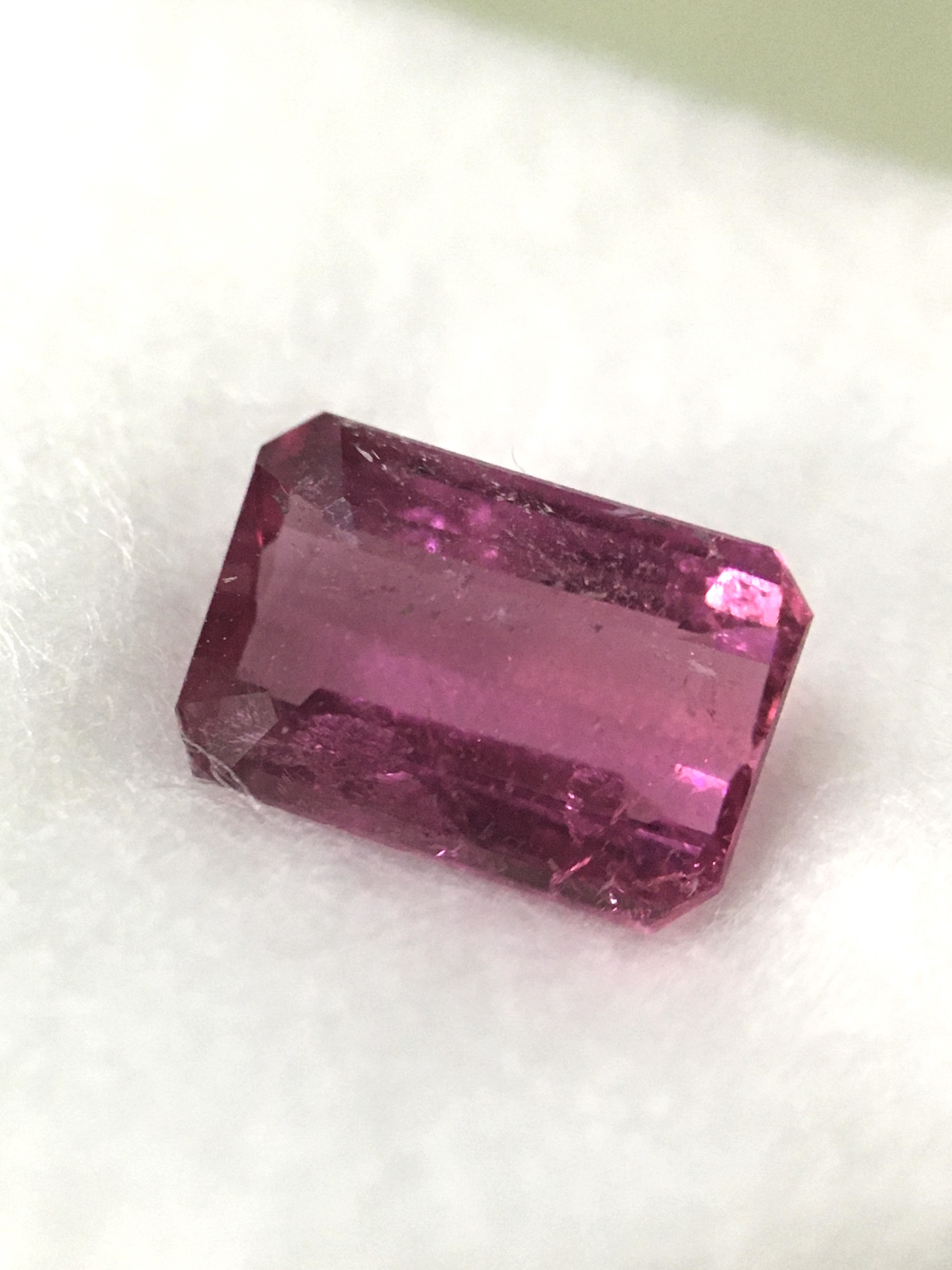 PINK TOURMALINE ทัวร์มาลีนแท้ 1.02 กะรัต พลอยดิบ เชฟสวย ไฟดี สีหวานน่ารักม๊าก