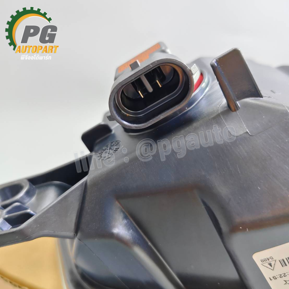 ไฟสปอร์ทไลท์ LH แบบเหลี่ยม FORD RANGER T7 WILDTRACK ปี 2015-2017 (1 ชิ้น) แท้ / รูปจริง