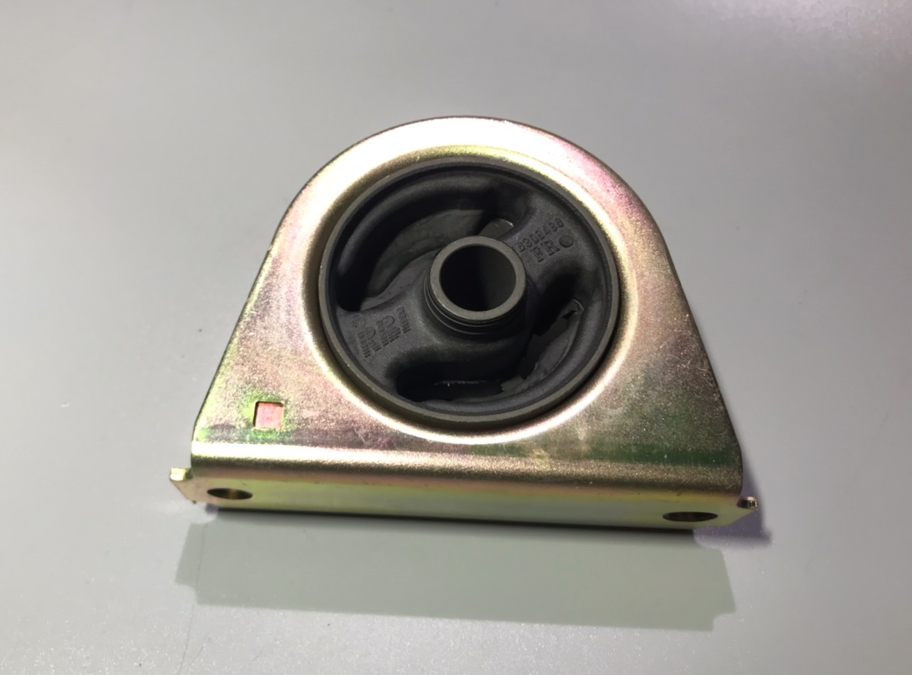 เซตประหยัด!!! ยางแท่นเครื่อง-แท่นเกียร์ มิตซูบิชิ ซี่เดี่ย MITSUBISHI CEDIA (CS5) ปี 2004-2006 เครื่อง 1.8 L (AT) (1ชุด = 4 ตัว) / ENGINE MOUNT