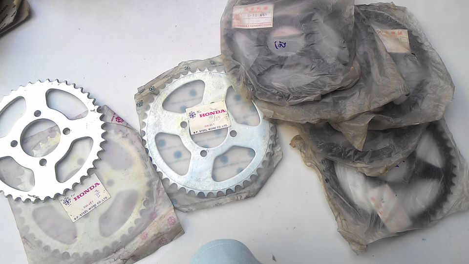 สเตอร์หลัง ฮอนด้า S90/C200