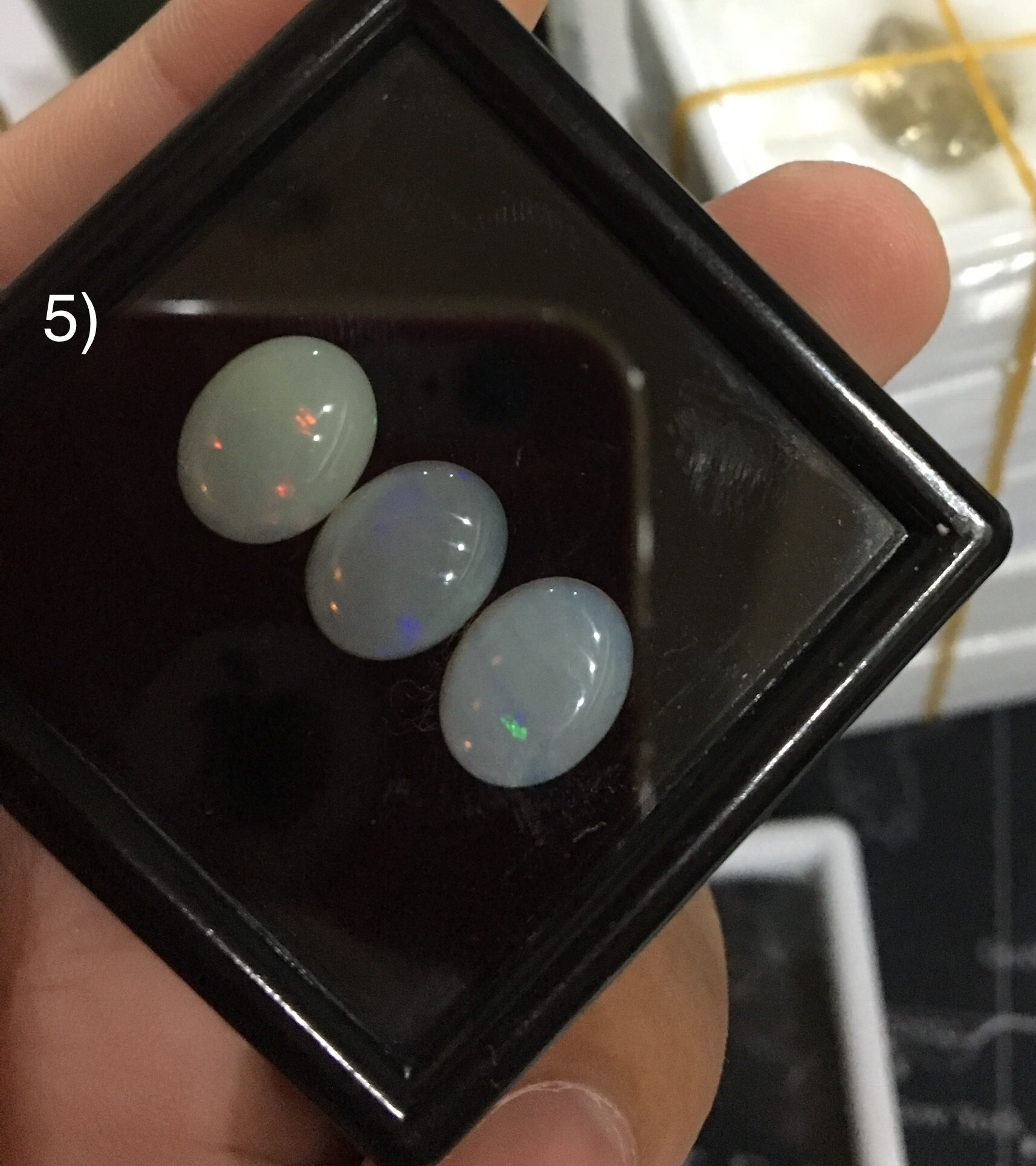 (เริ่มต้น 590 บาท)โอปอลแท้คละสี คละไซส์ ไฟสวย มีเสน่ห์ ทุกเม็ด ไม่พอใจยินดีคืนเงินจ้า