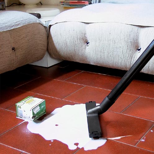 เครื่องดูดฝุ่นสะพายหลัง รุ่น BXC2A