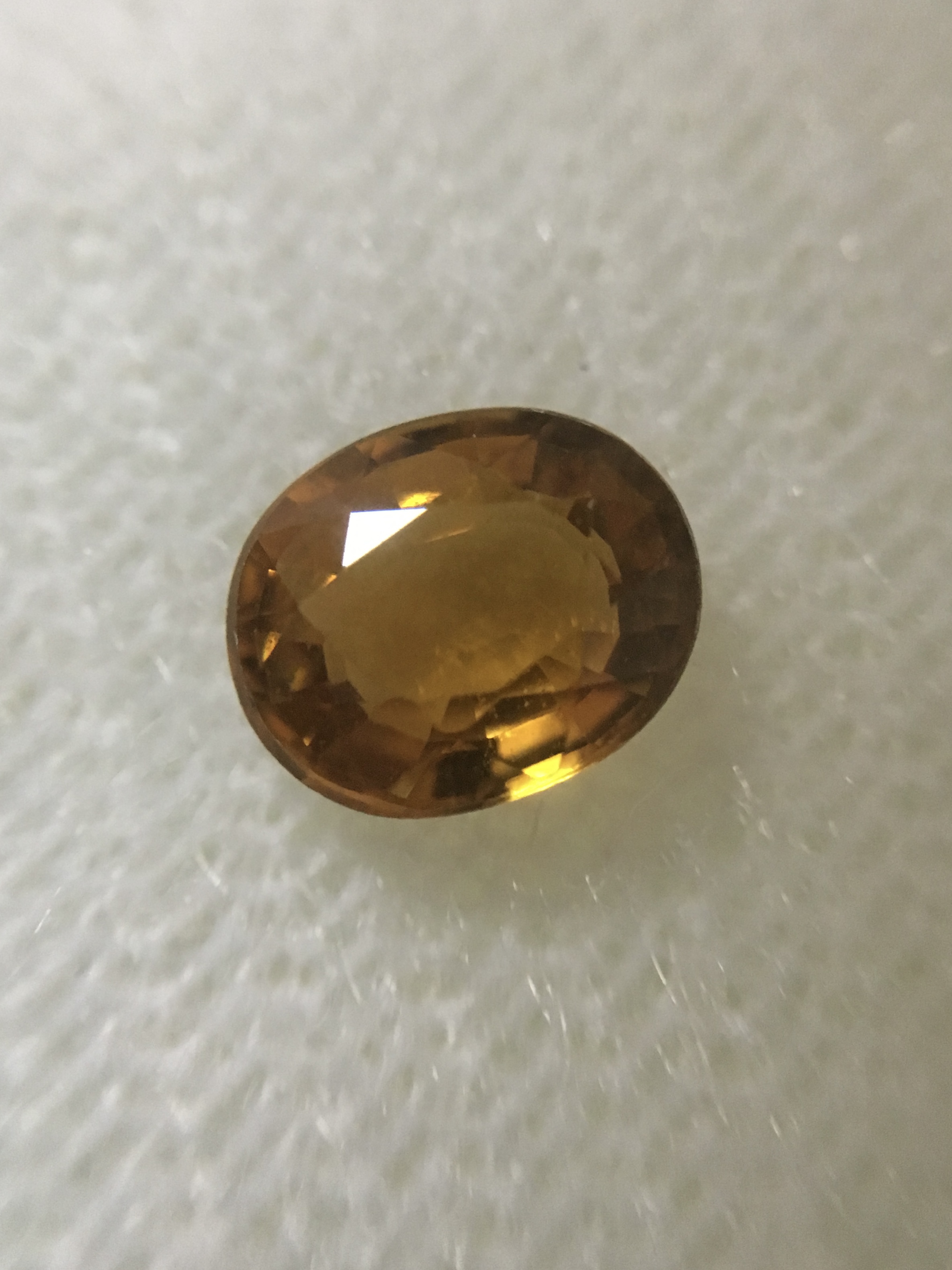 TOURMALINE ทัวร์มาลีน แท้ 0.64 กะรัต พลอยดิบเนื้อดี สีgolden ไฟดีมากค่ะ