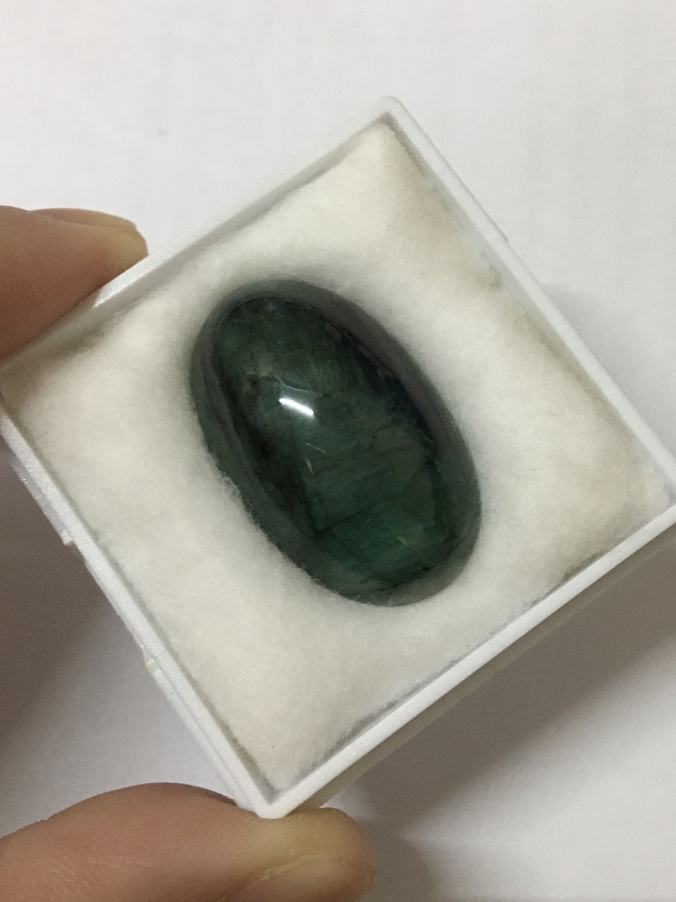 (ลดพิเศษ ทุกเทศกาล)มรกตแท้ 35 กะรัต เม็ดใหญ่ เนื้อตัน ลายสวย ไม่พอใจยินดีคืนเงินค