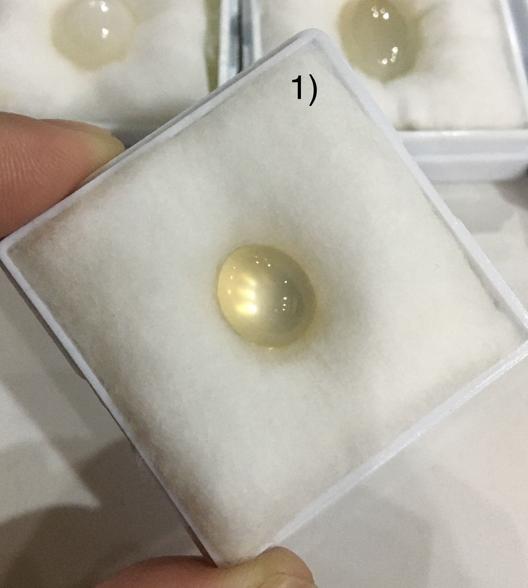 (ลดแรงส์ เริ่มต้น 490)พลอยมูนสโตนแท้ คละสี คละไซส์ เหมาะทำเครื่องประดับไม่ซ้ำใครจ้า พลอยสวยคัดแล้วไม่พอมจยินดีคืนเงิน