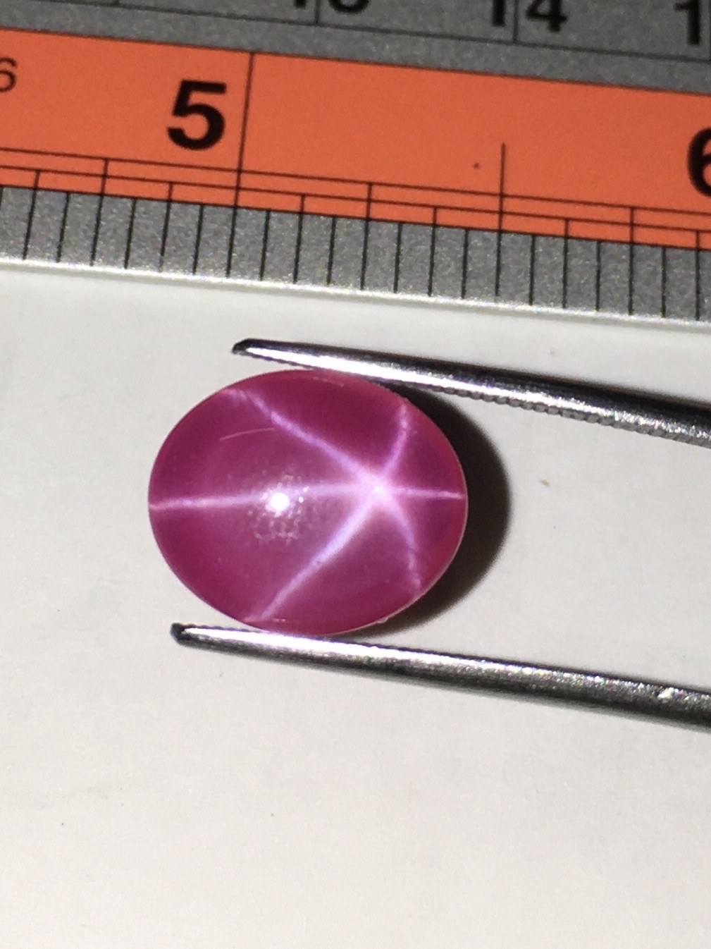 STAR RUBY ทับทิมสตาร์ พลอยสังเคราะห์ 10x12 mm. สีชมพูหวานๆ งานเนียนสวยใช้ได้