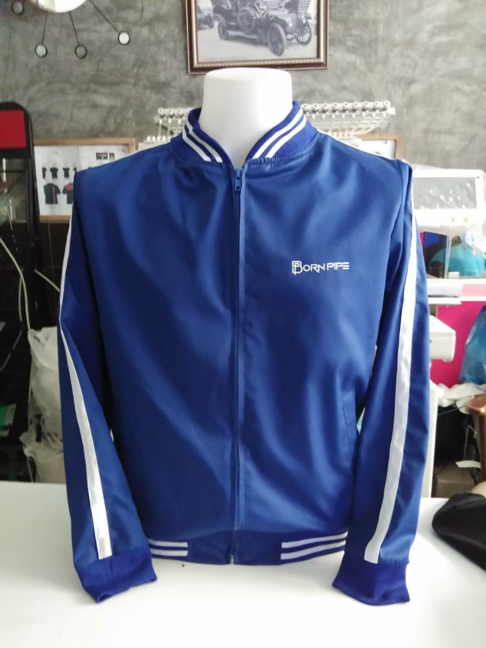 เสื้อเเจ็คเก็ต