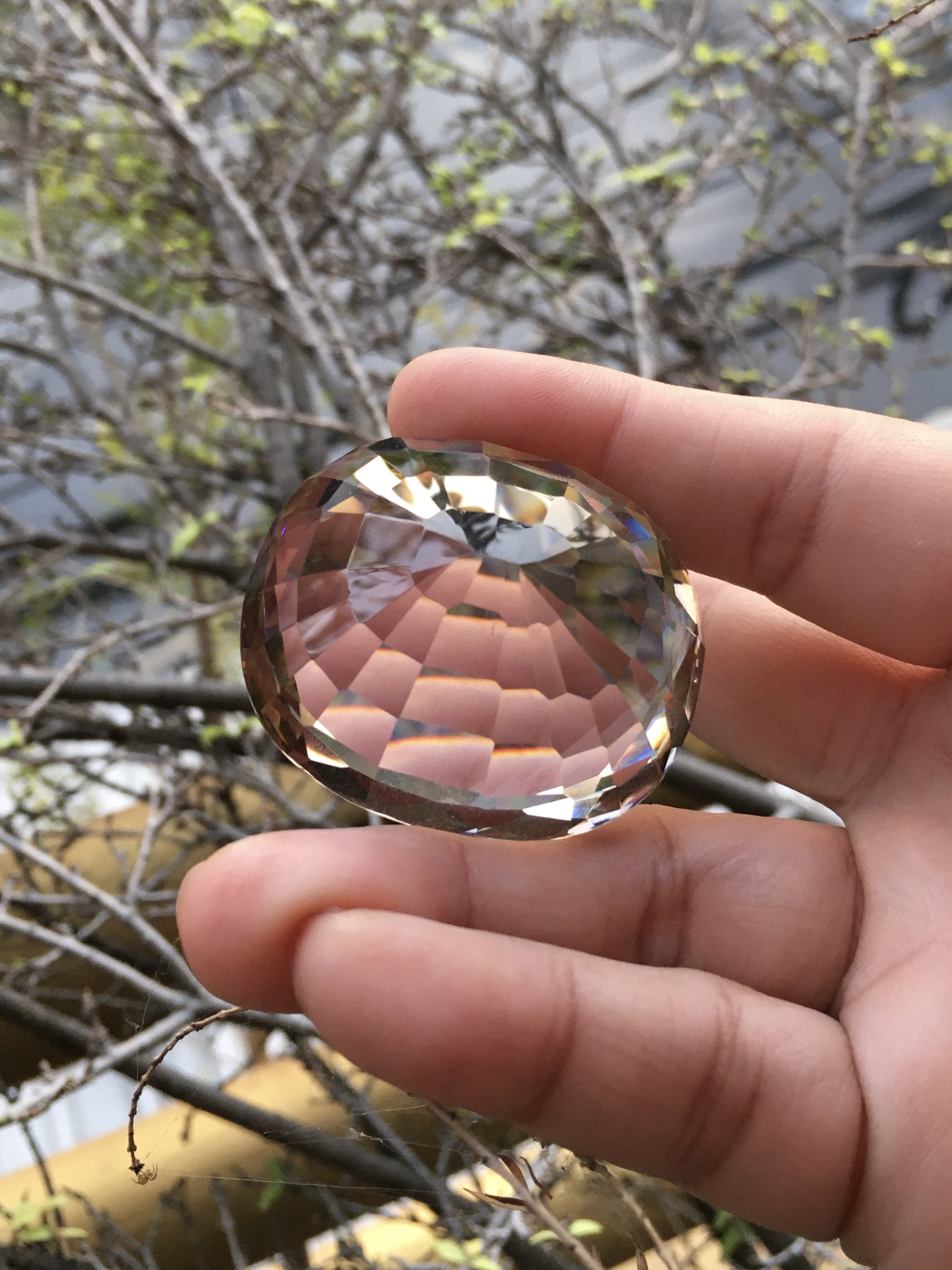 (ไซส์ยักษ์ สวยจัด ) สโมคกี้ควอทซ์ โคลนนิ่ง 208.75 กะรัต พลอยเนื้อควอทซ์สังเคราะห์ สวยเหมือนไร้ที่ติ ไฟดีม๊าก