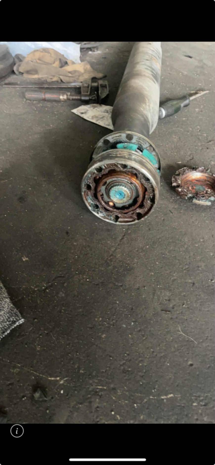 หัวเพลากลางครบชุด FORD EVEREST 2.2-3.2 ปี 2015-2022 (4WD) (1ชุด) GSP / รูปจริง