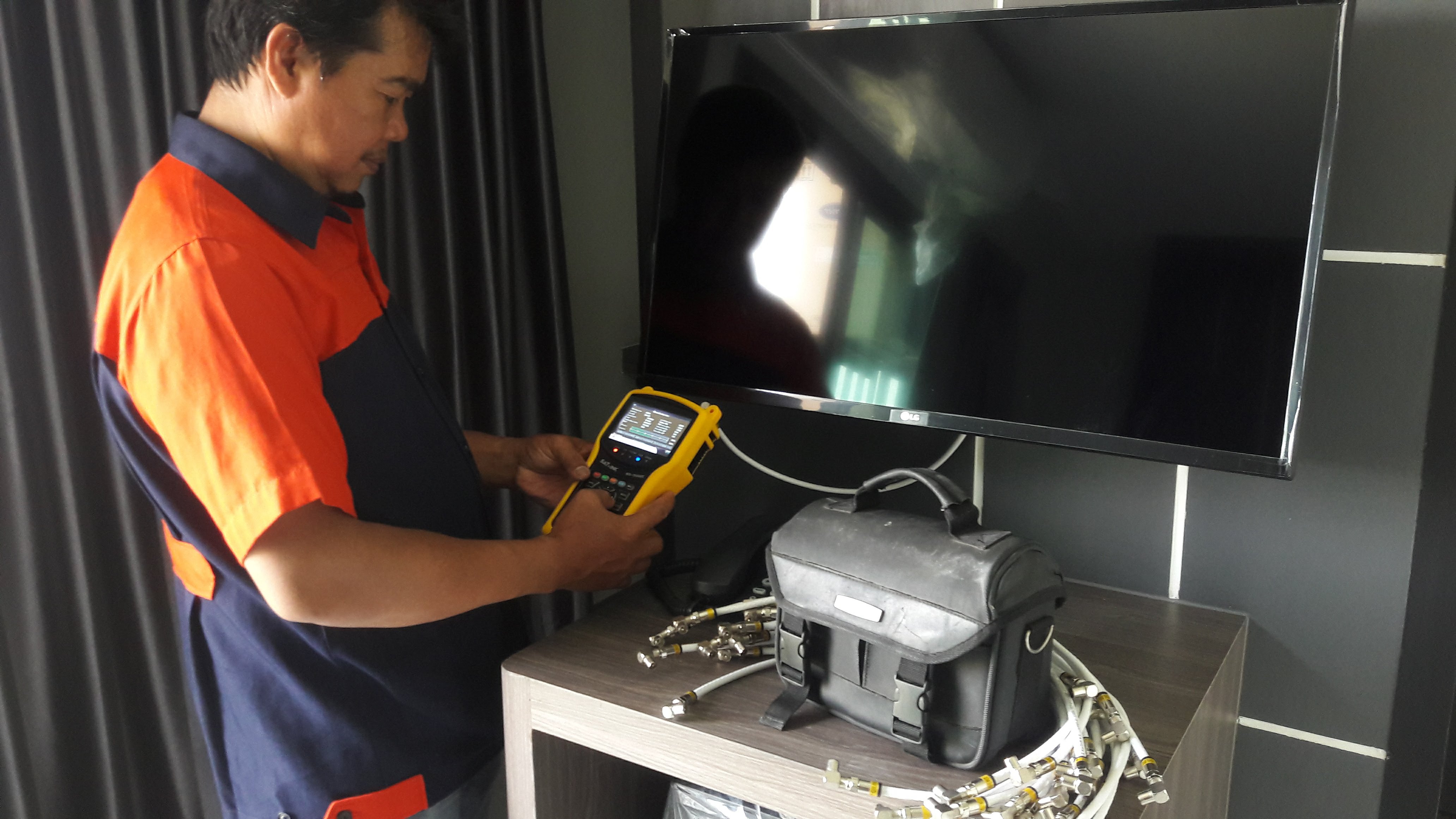 ระบบทีวีดิจิตอลiptvโรงแรมหอพักคอนโด wutsat98