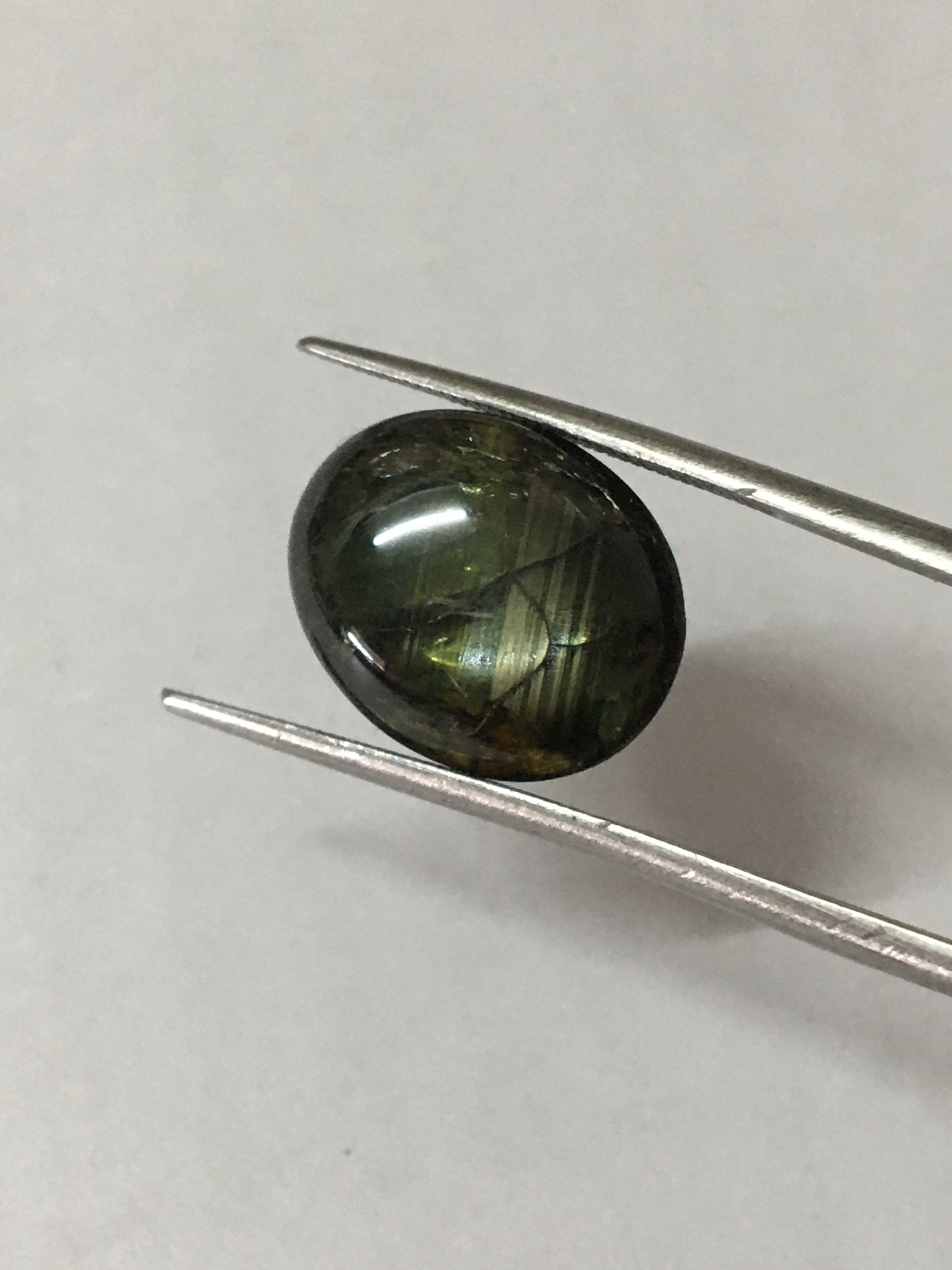 (ลดพิเศษ ทุกเทศกาล) แบล็คสตาร์ แท้ 10 กะรัต สีอมเขียวเนื้อสว่างใส สวยแปลก น่าสะสมมากๆค่ะ ไม่พอใจยินดีคืนเงิน