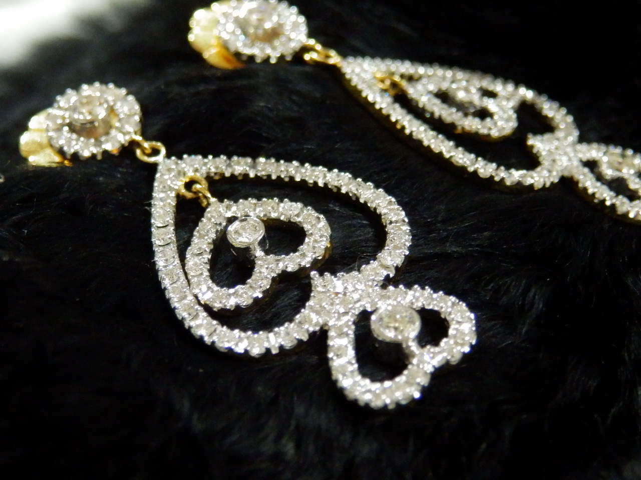 PD047 ต่างหูระย้าเพชรแท้ 1.49 กะรัต ดีไซน์สวยหวาน เตหะรานมากค่ะ