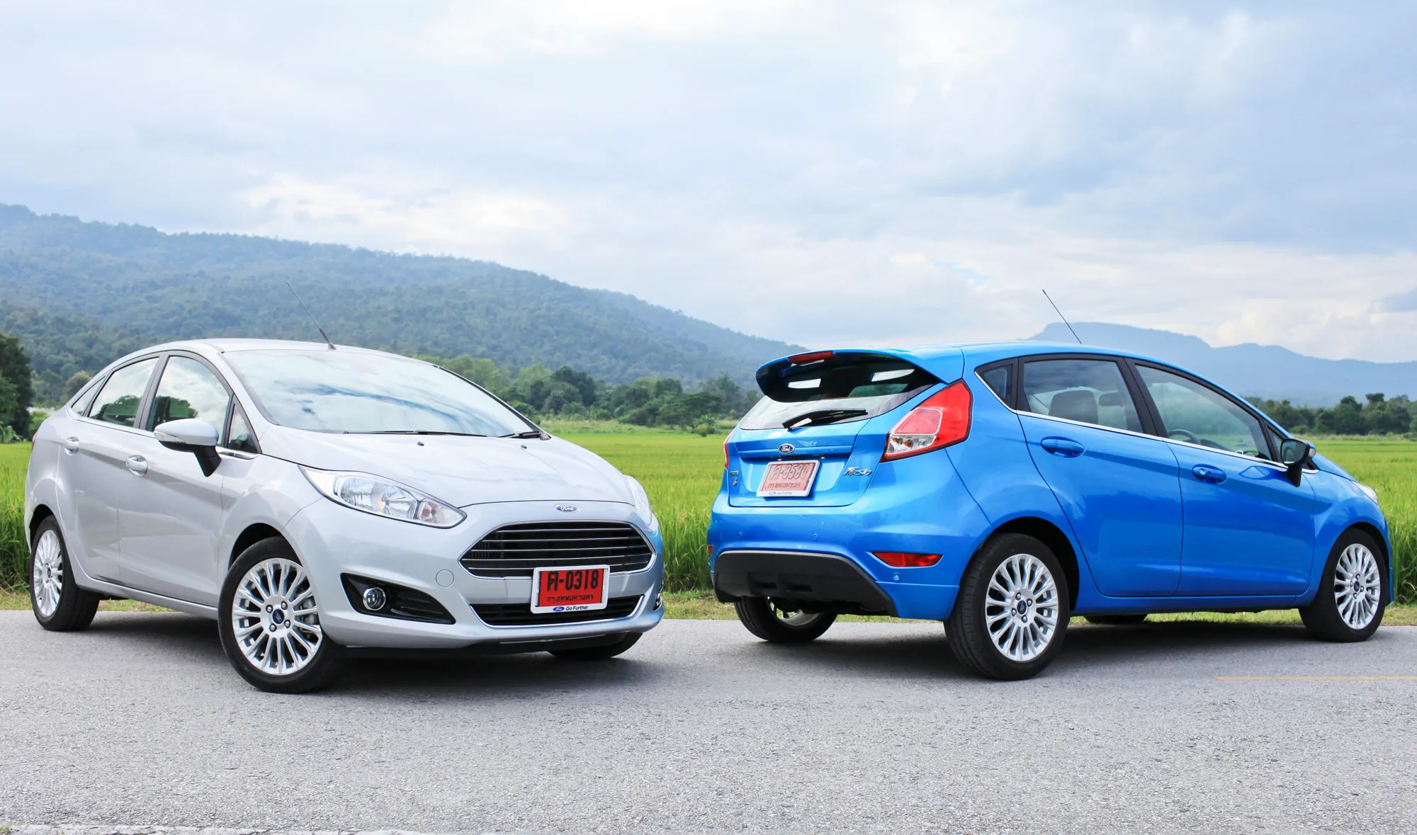 ไฟหน้าทั้งดวง(มุมชุบ) LH FORD FIESTA ECOBOOST 1.0 L ปี 2014-2016 (1 ดวง) แท้ / รูปจริง