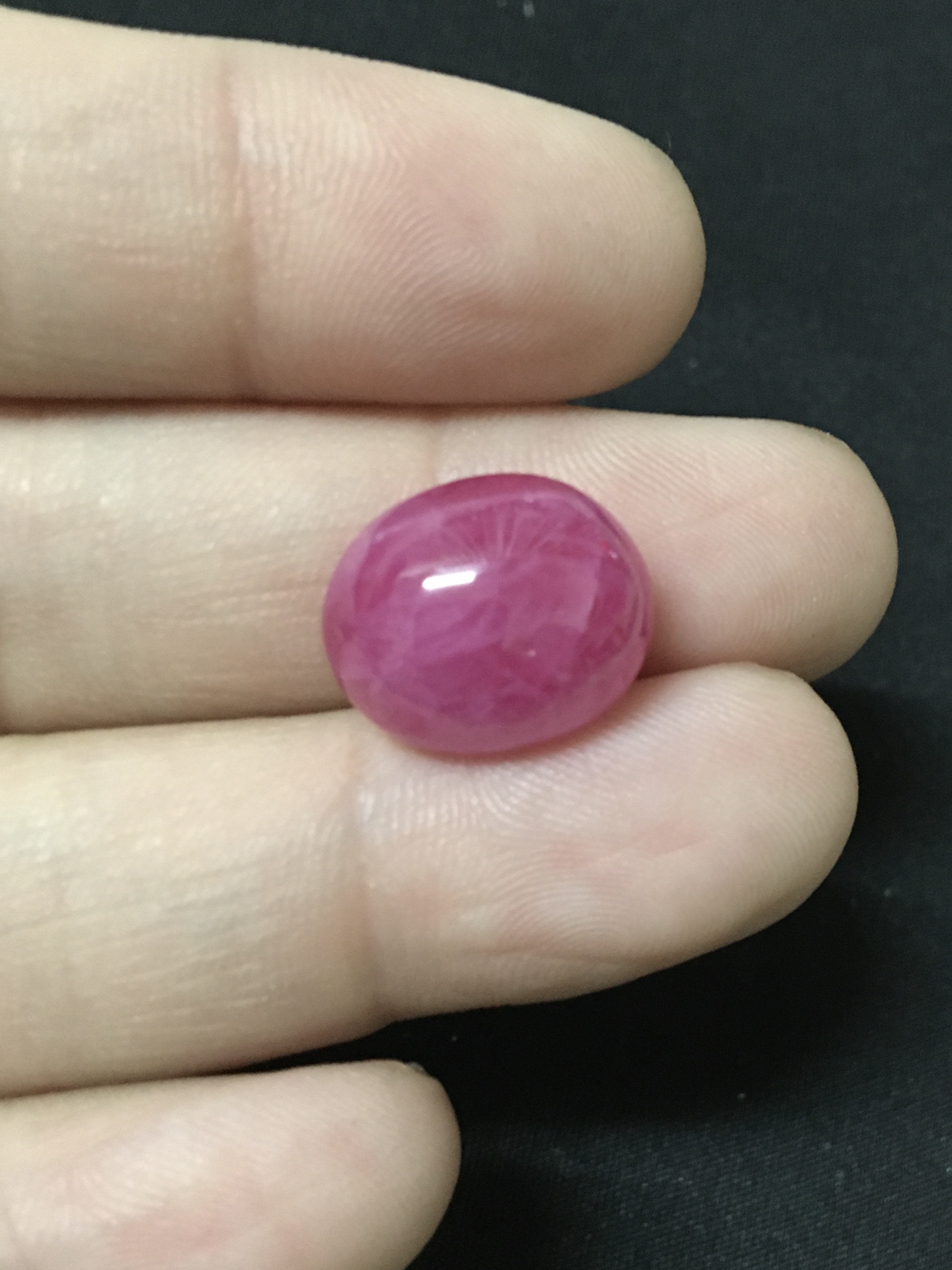 (New arrival)ทับทิมแท้ หลังเบี้ย 13 กะรัต สีชมพูหวานมาก มีปุยเพิ่มเสน่ห์ด้วยจ้า ไม่พอใจยินดีคืนเงิน