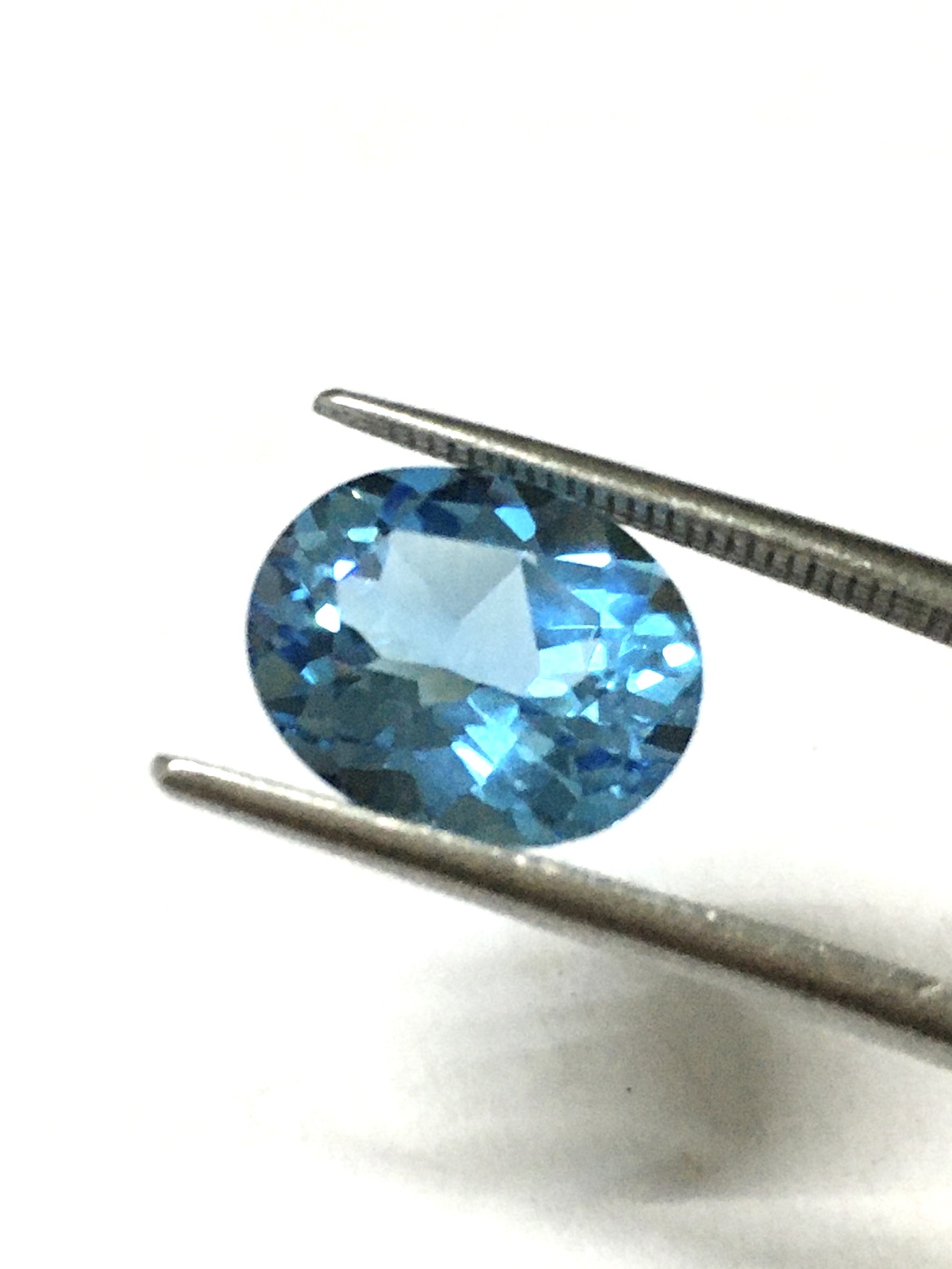 BLUE TOPAZ บลูโทพาซแท้ 4.2 กะรัตสีฟ้าสด เนื้อสวยใส ไฟดีวิบวับสุด