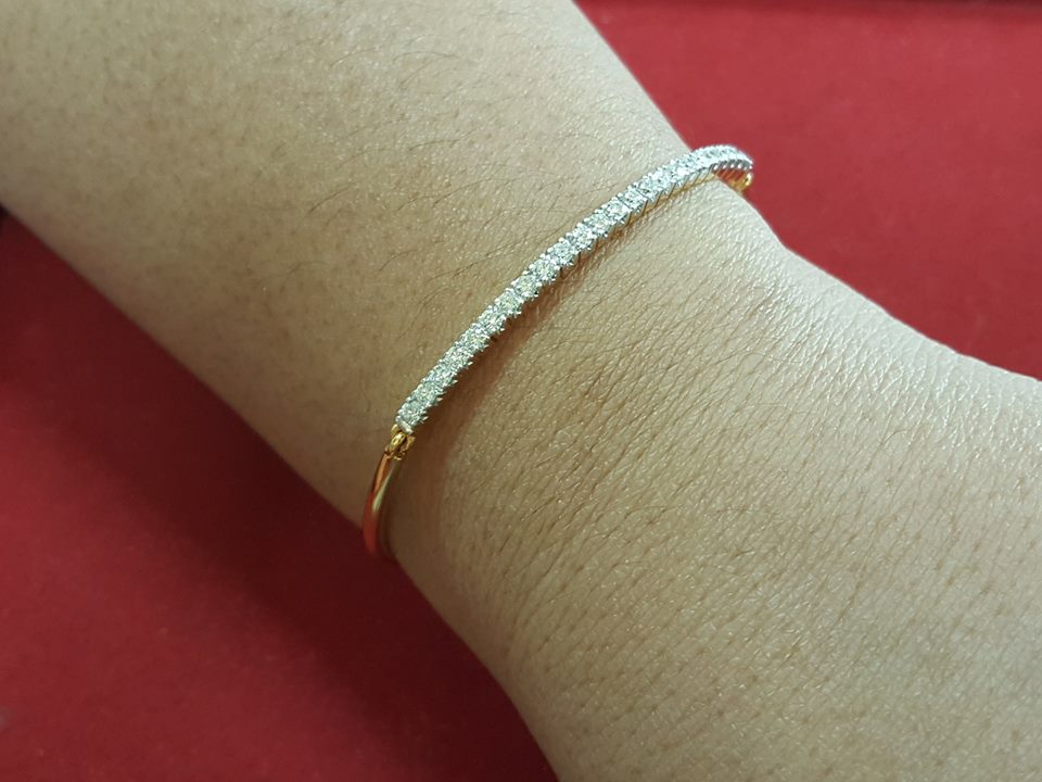 PD121 กำไลเพชรแท้ 0.81 กะรัต สวยหรูดูดี ใส่ได้ทุกวัน