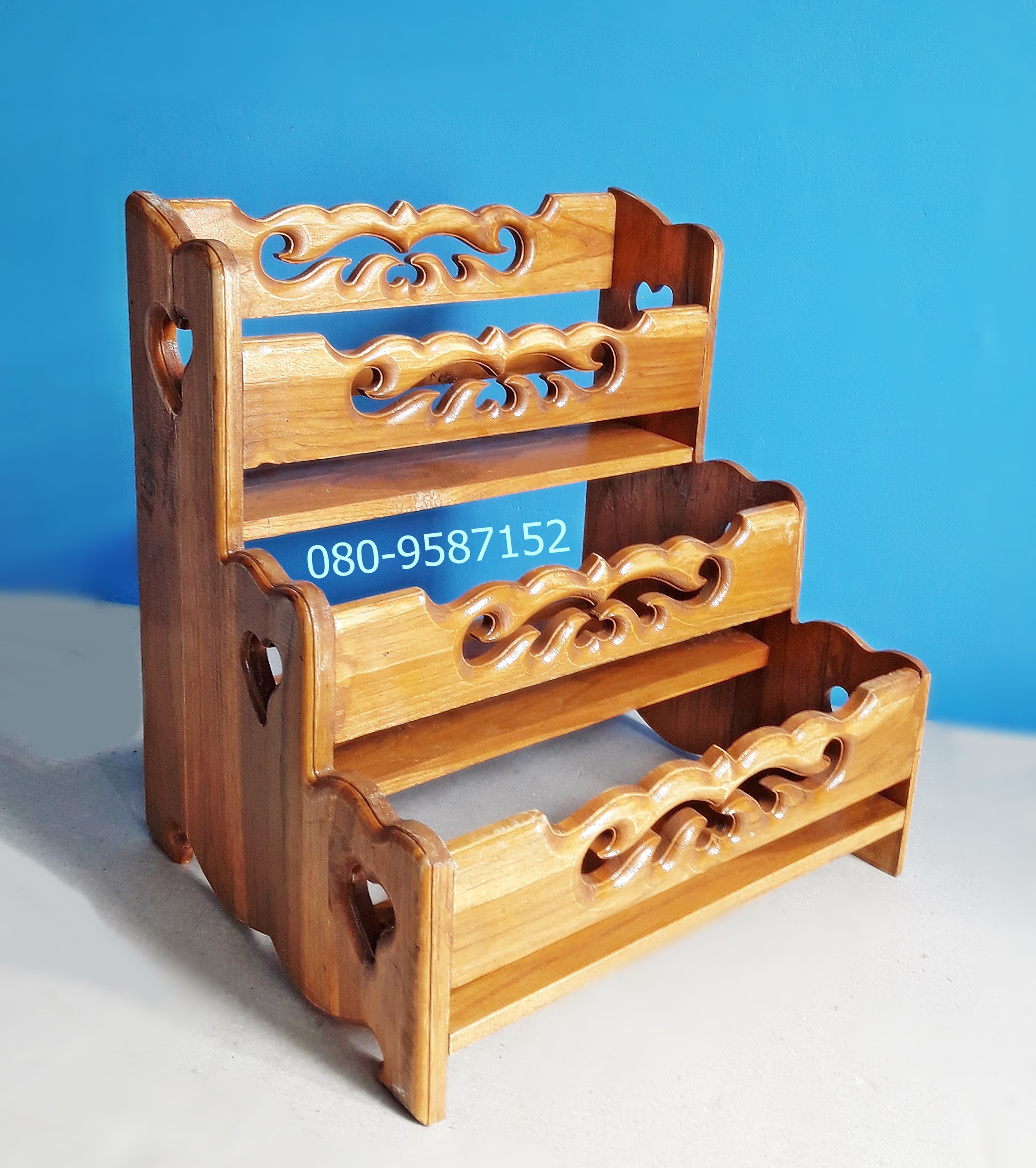 ชั้นไม้สักทองวางเครื่องปรุง 3 ชั้น