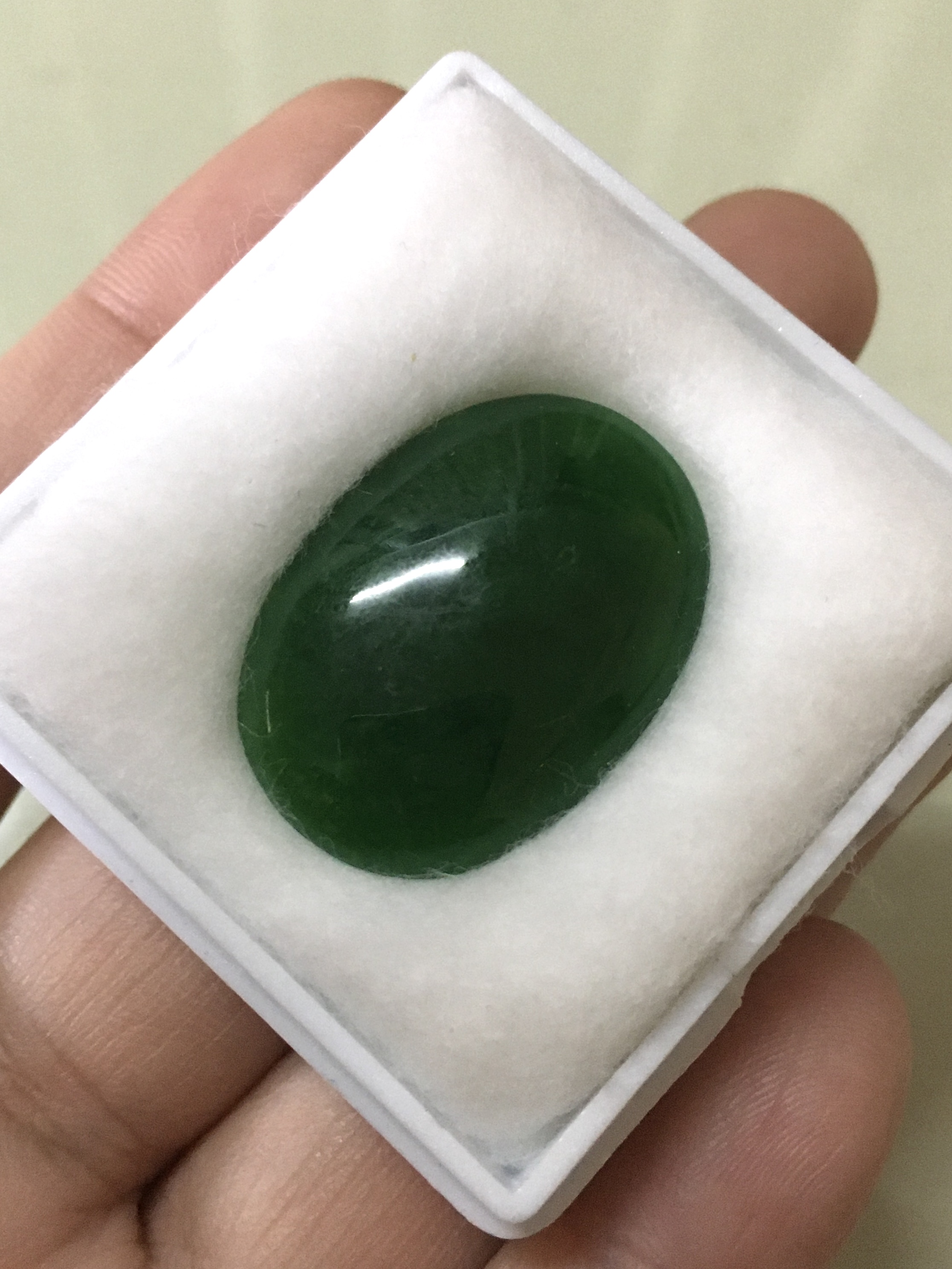 JADEITE หยกแท้ 19.58 cts. เม็ดใหญ่ไซส์บิ๊ก เนื้อดีสีสวยม๊ากค่ะ