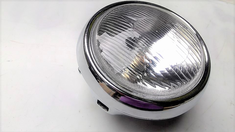 จานฉายพร้อมกะโหลก 15 CM A100R