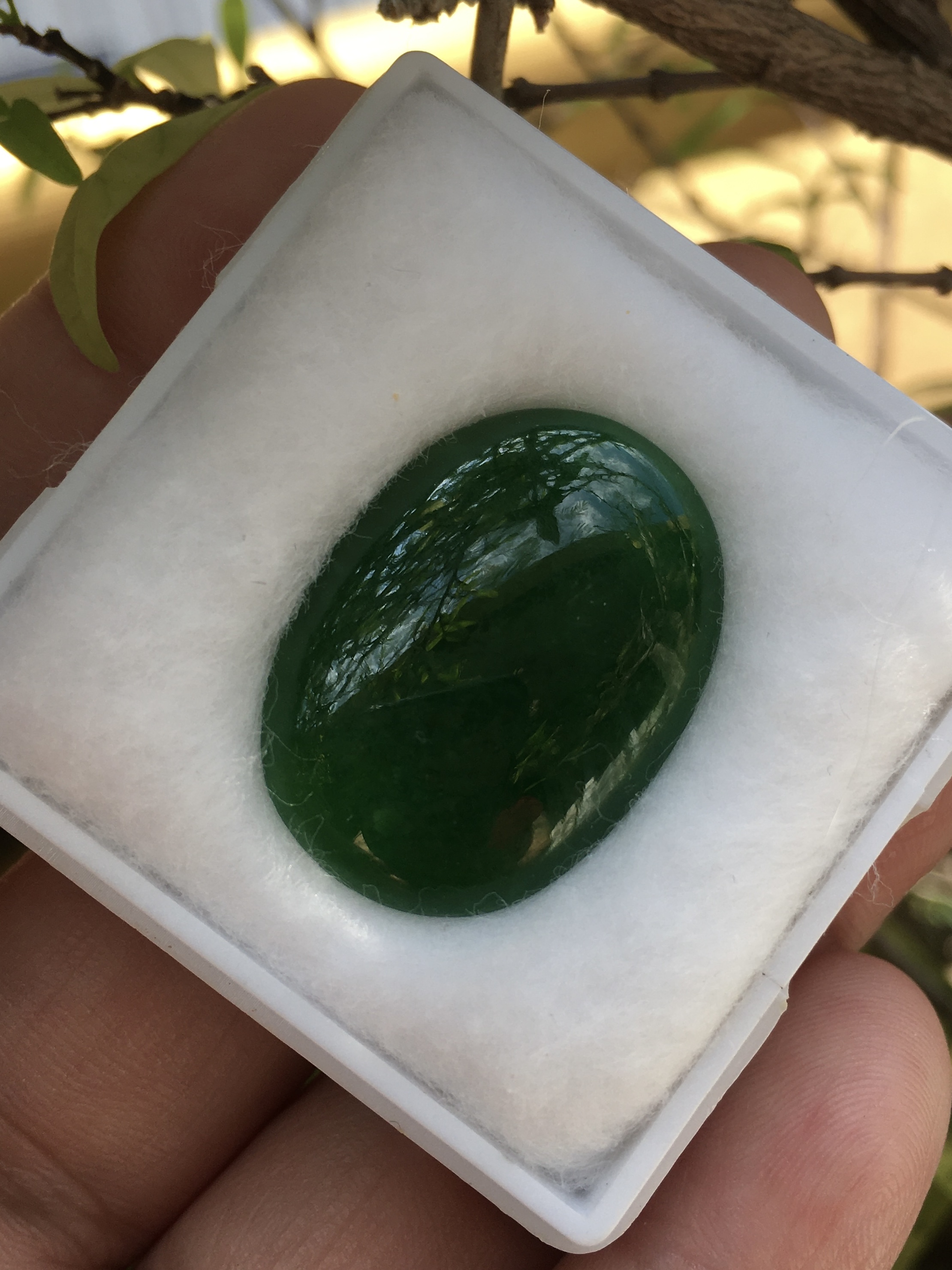 JADEITE หยกแท้ 19.58 cts. เม็ดใหญ่ไซส์บิ๊ก เนื้อดีสีสวยม๊ากค่ะ