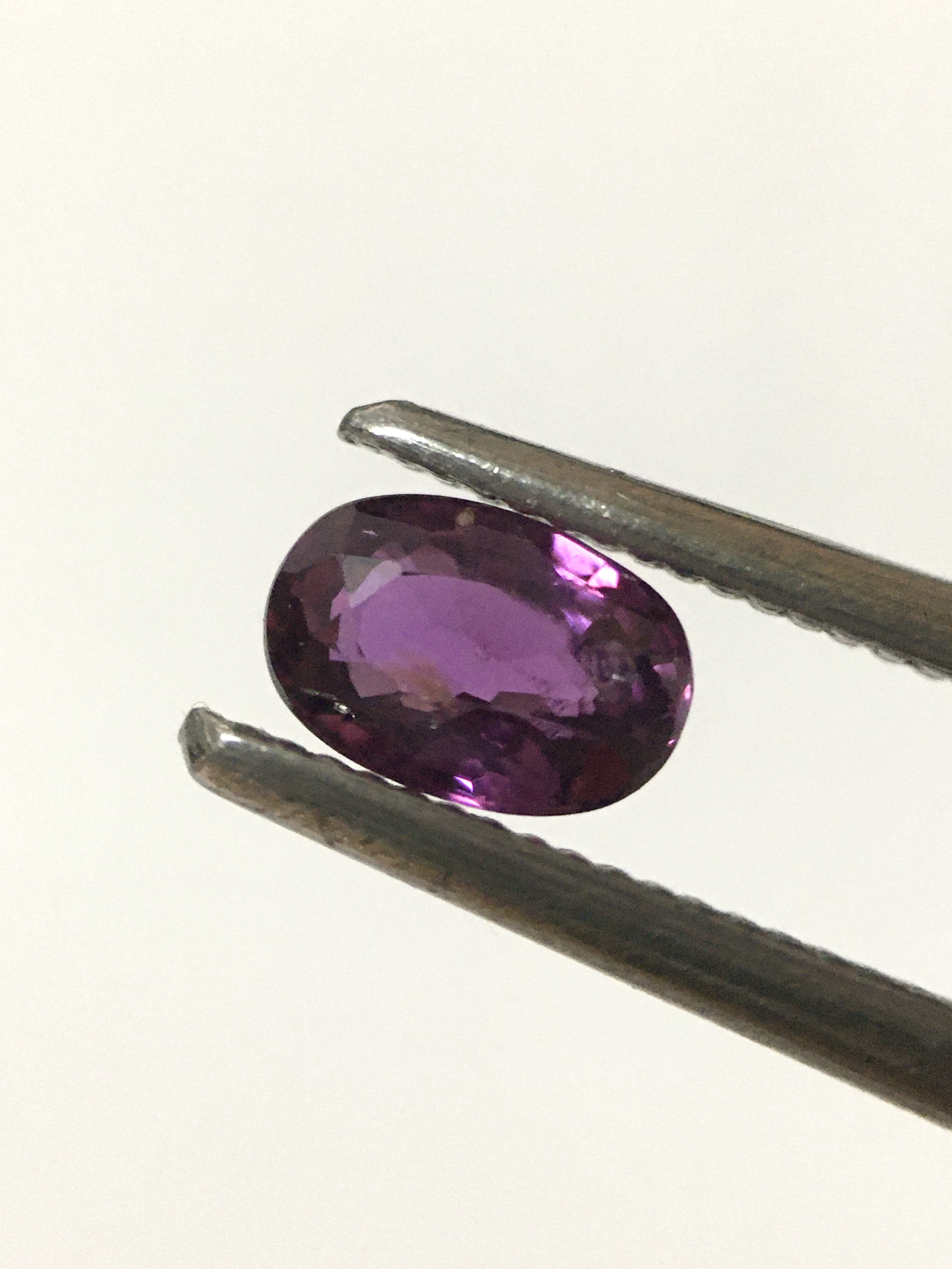 (มาใหม่ค่ะ) ทับทิมสยาม 0.39 กะรัต พลอยดิบสีสวย เม็ดเล็กแบบมินิมอลสุดๆ พลอยสวยน่าสะสม