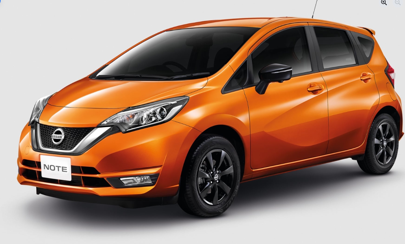 ชุดไฟหน้า LH NISSAN NOTE E12T ปี 2017-2019 (1 ข้าง) แท้ / รูปจริง