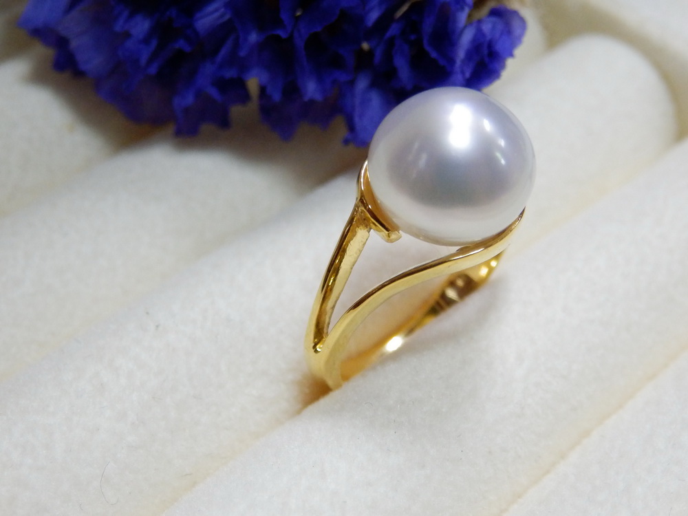 M573แหวนมุกเซ้าซีแท้ สีขาวเงาสวย แบบสวย ใส่เสริมราศี