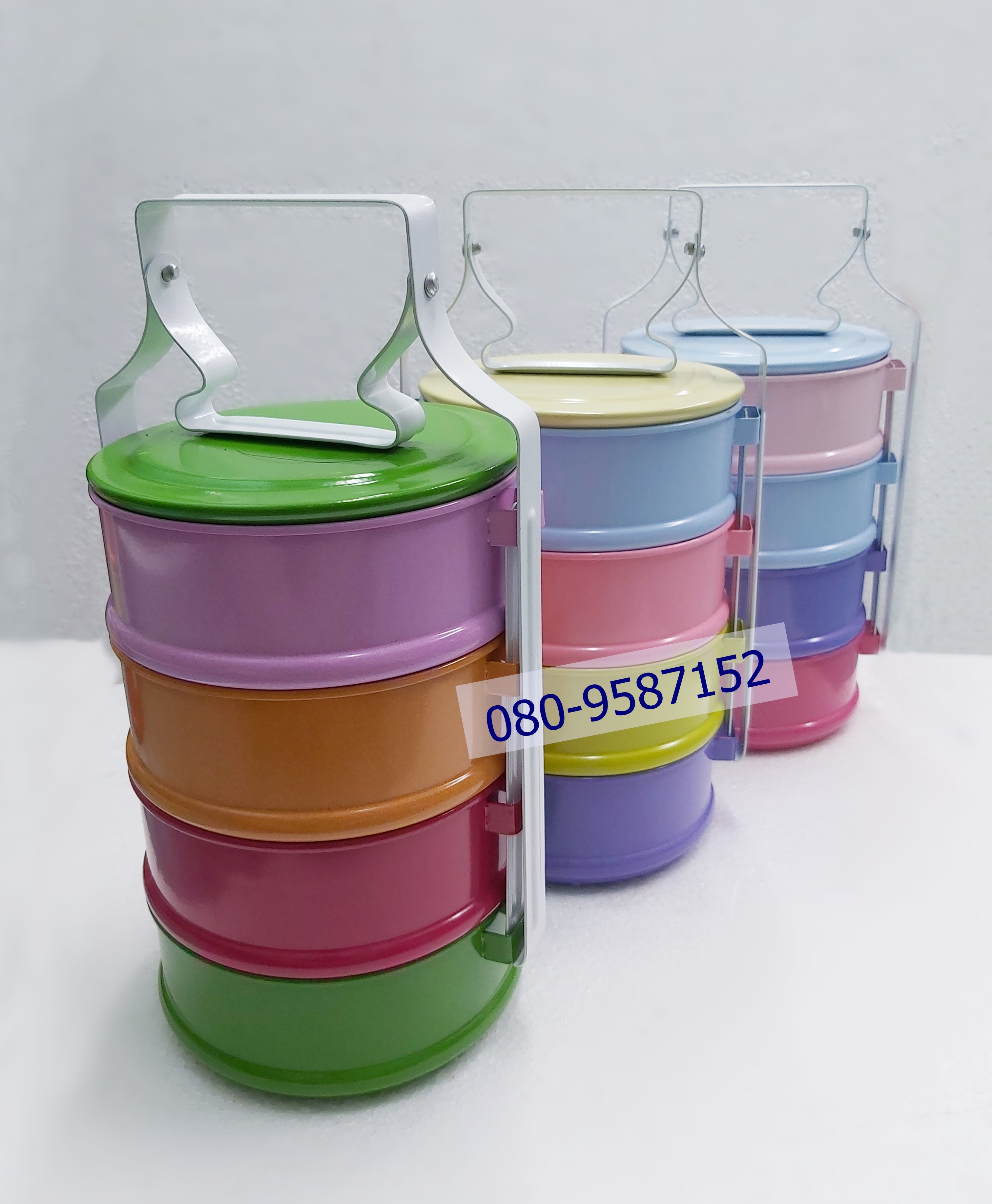 ปิ่นโตแฟนซี 14 ซ.ม. x 4 ชั้น คละสี