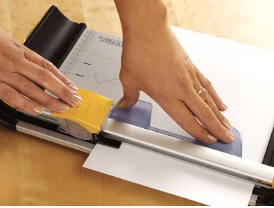 แท่นตัดกระดาษ Fellowes รุ่น Electron A3