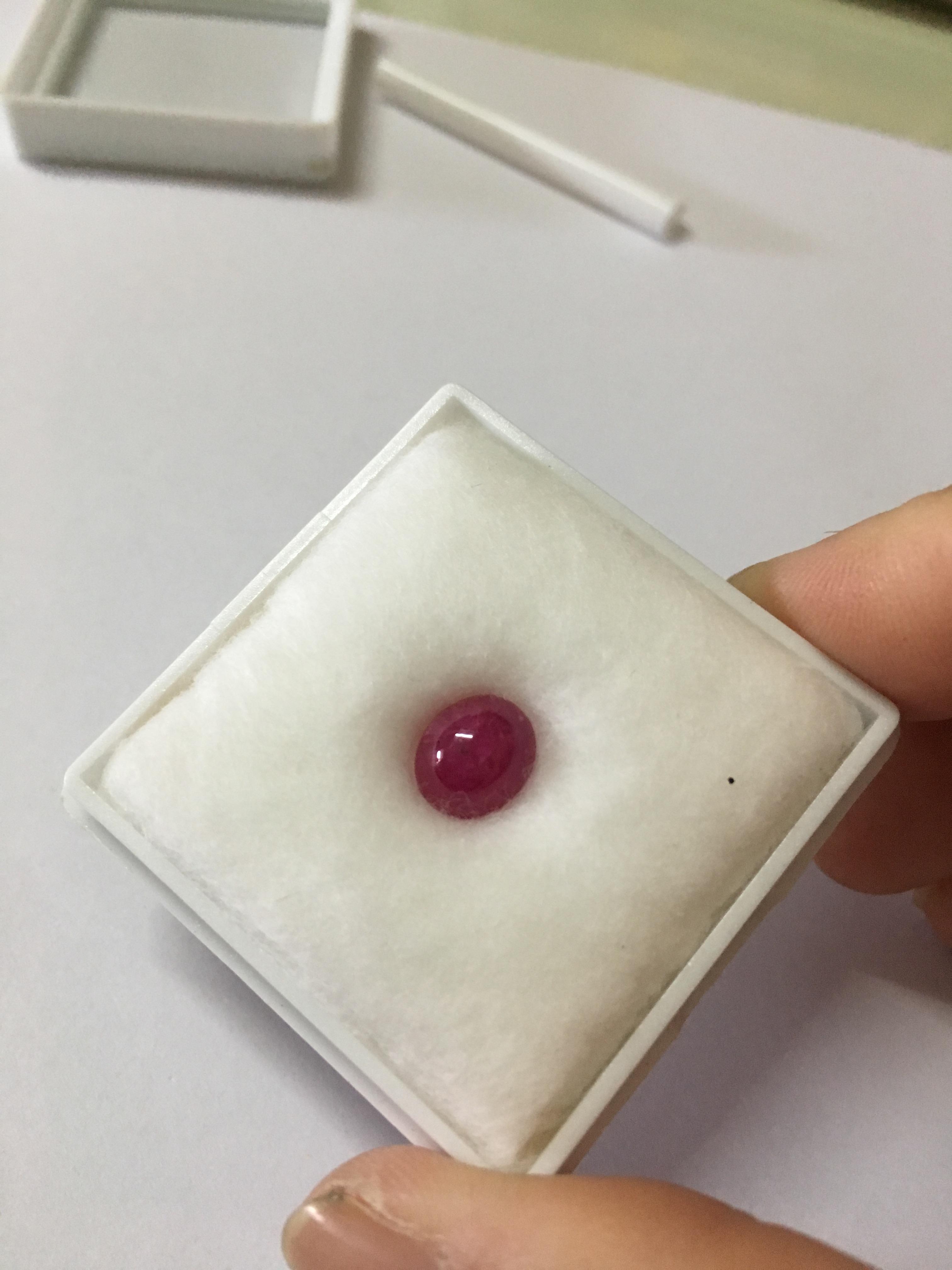 RUBY ทับทิมแท้ 3.0 กะรัต สีชมพูหวาน เจียรหลังเบี้ย ไซส์กำลังน่ารัก ขึ้นงานทองล้อมเพชรจะเลิศค่ะ