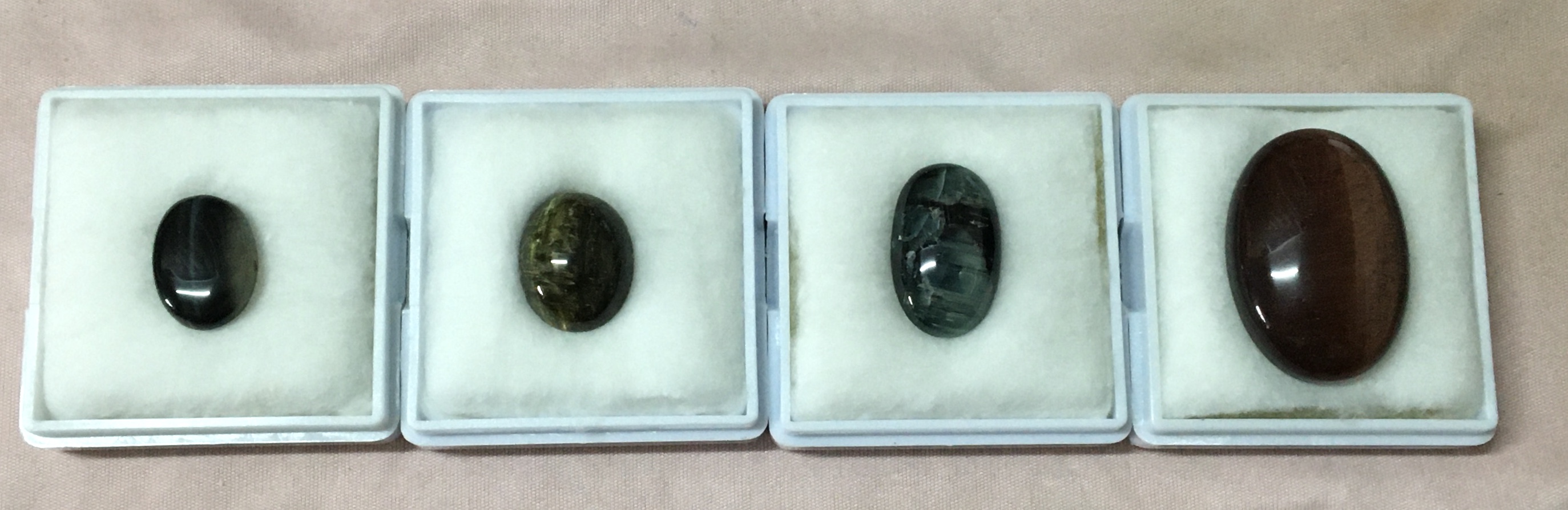 (เริ่มต้น 390)ไทเกอร์อาย หรือ พลอยตาแมว พลอยแท้ พลอยสวย ไม่พอใจยินดีคืนเงิน