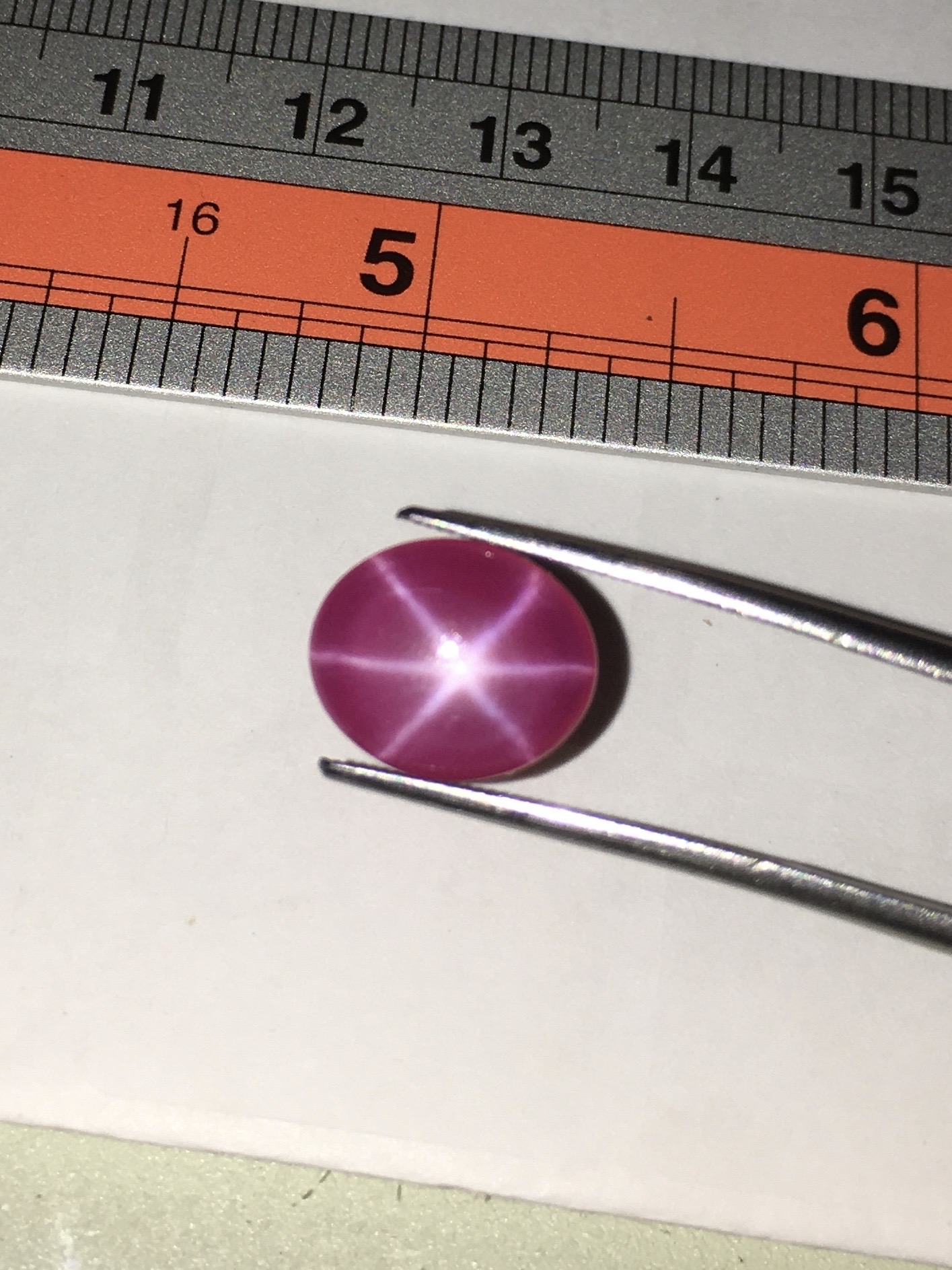 STAR RUBY ทับทิมสตาร์ พลอยสังเคราะห์ 10x12 mm. สีชมพูหวานๆ งานเนียนสวยใช้ได้