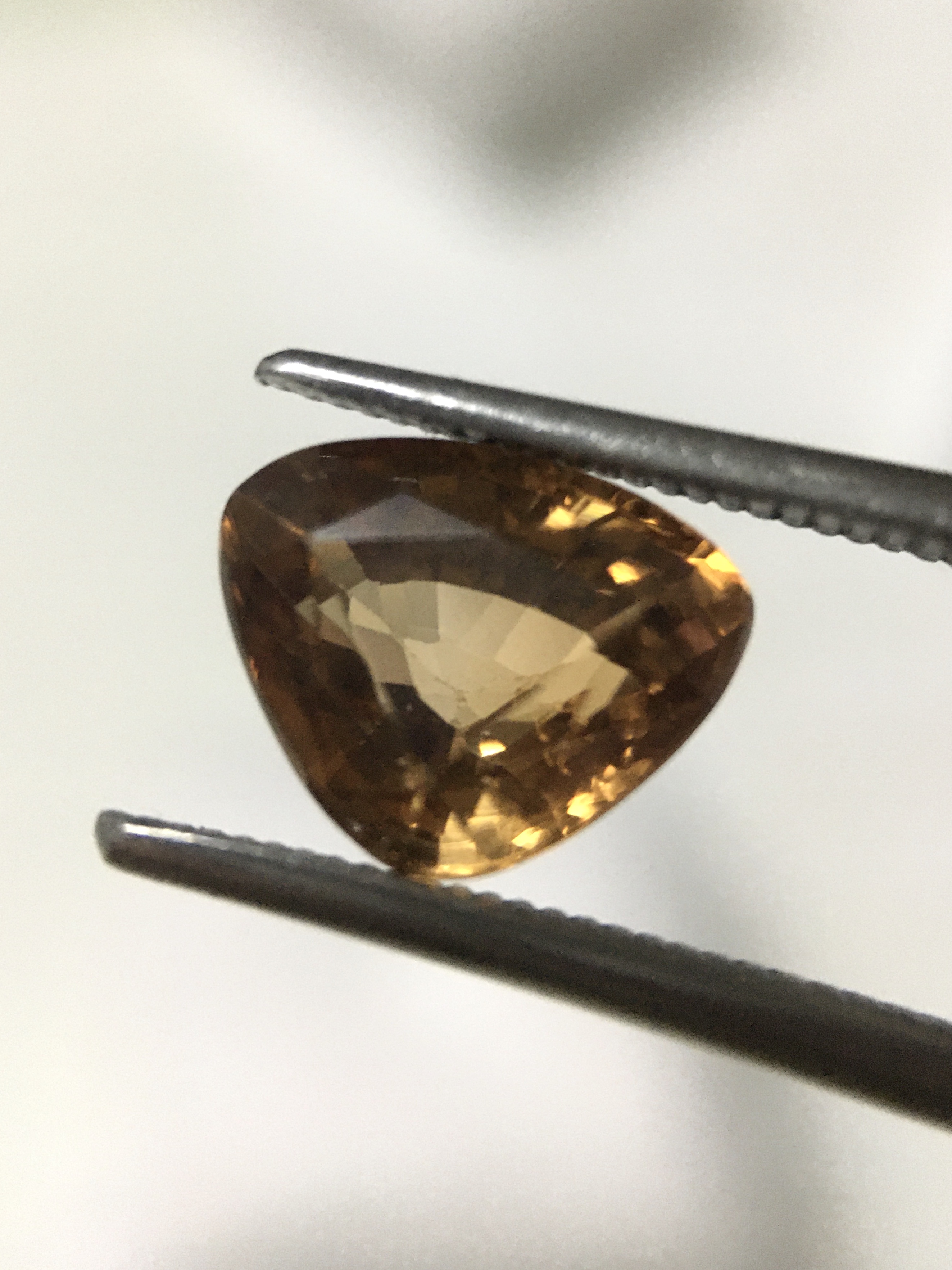 ZIRCON เพทาย แท้ 2.58 กะรัต พลอยแท้ ประกายเพชร เนื้อใส ไฟดี สวย น่าสะสม