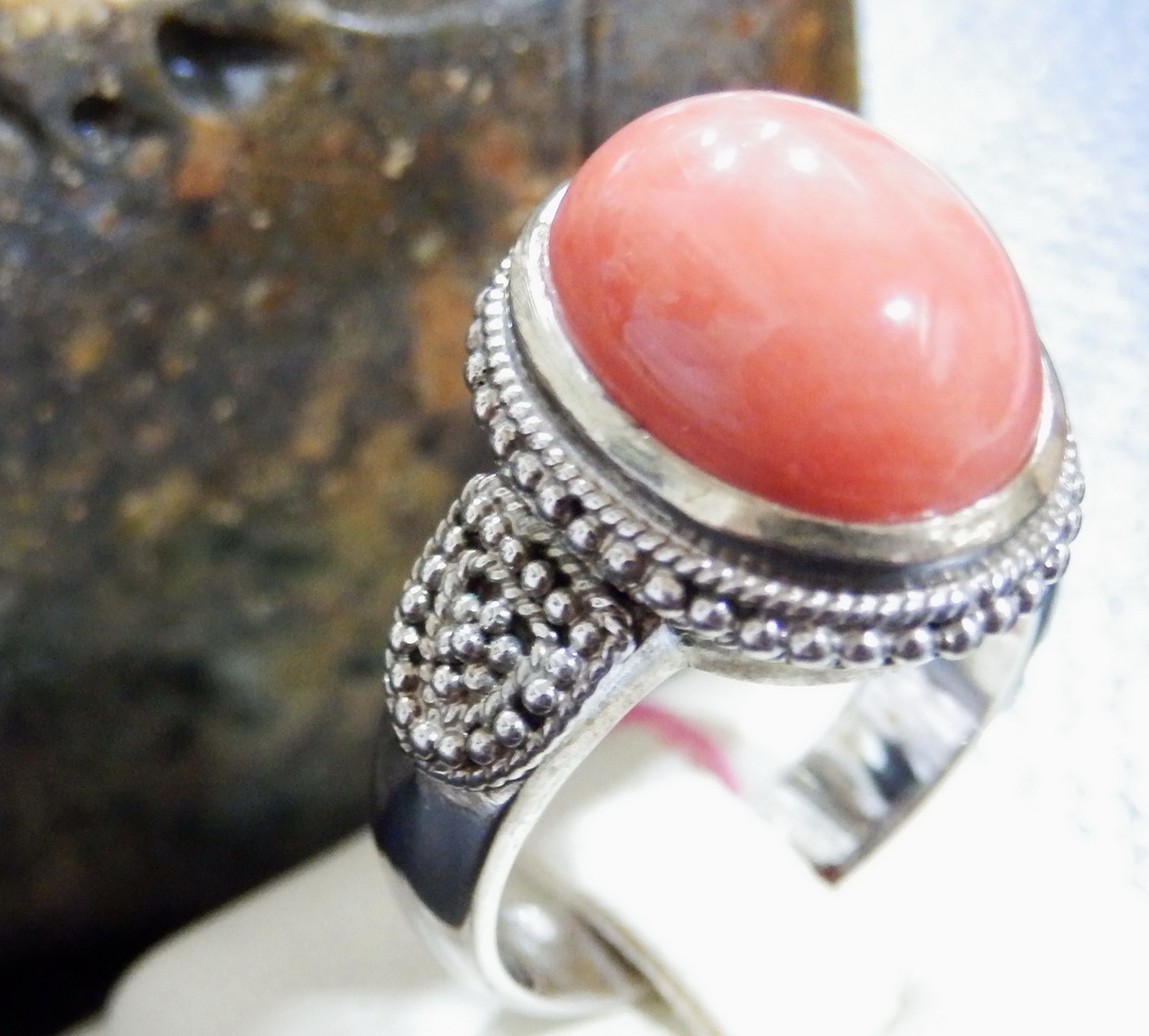 N212 แหวนประการังแท้ สีส้มพาสเทล แบบตะวันออกกลางสวยมีสไตล์