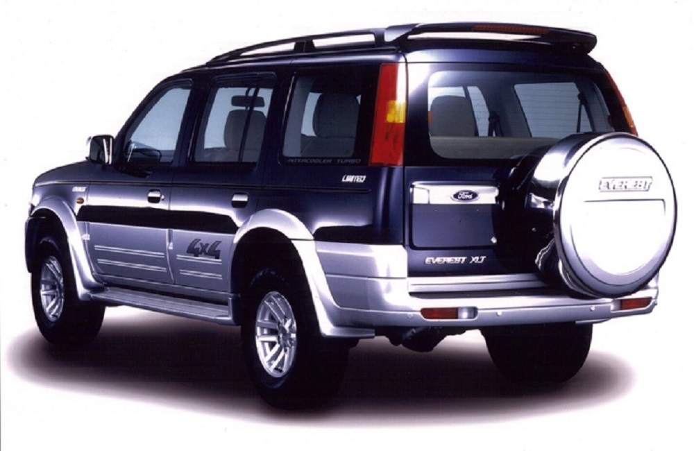 ท่อยางน้ำเข้า TURBO FORD EVEREST ปี 2003-2007 (1 ชิ้น) แท้ / รูปจริง