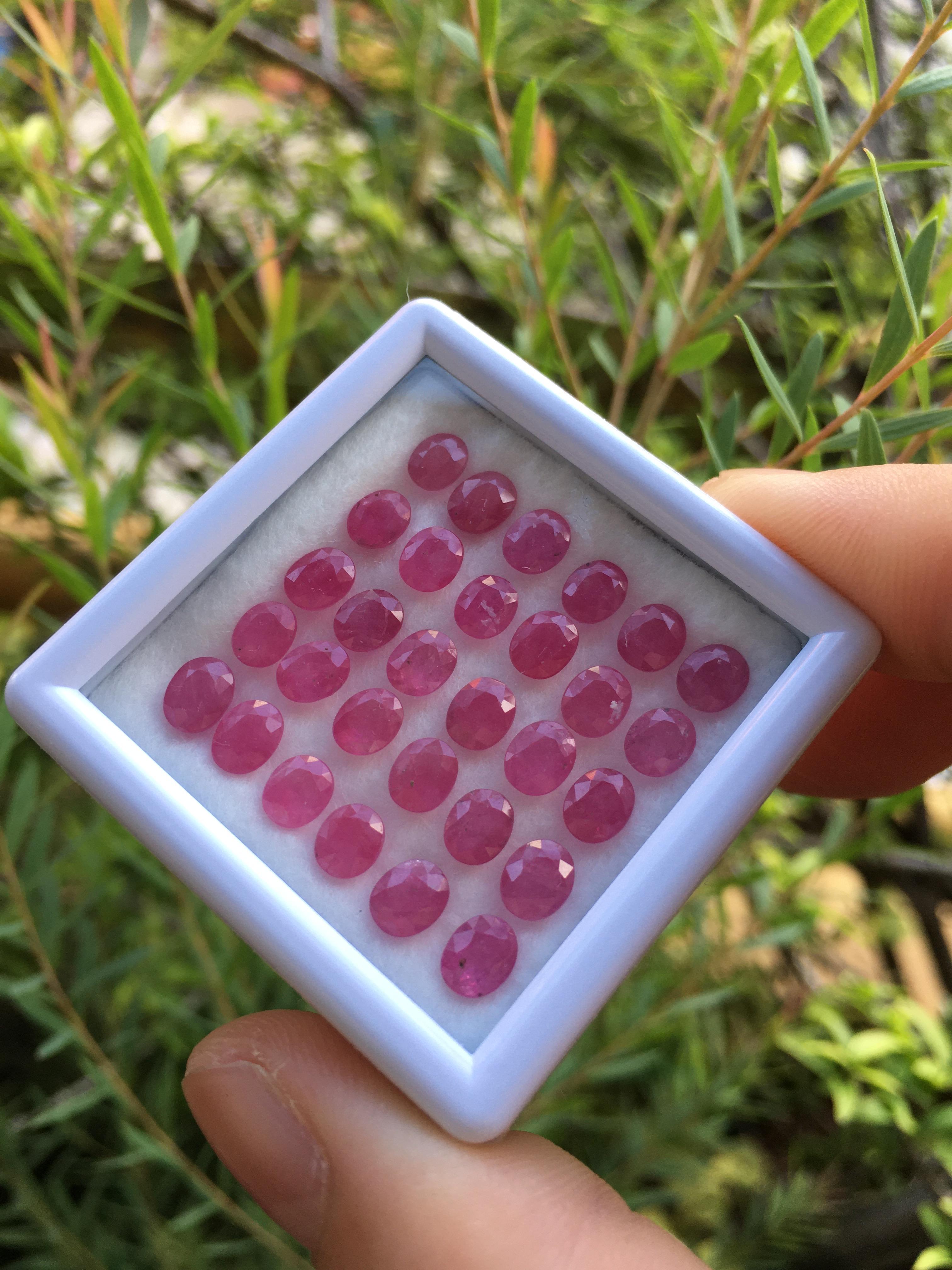 (เหมากล่อง) ทับทิมพม่า เผาเก่า ทับทิมแท้ 30 เม็ด 15.45 กะรัต พลอยแท้ เนื้อดี สีหวานม๊าก ไฟดีม๊ากจ้า