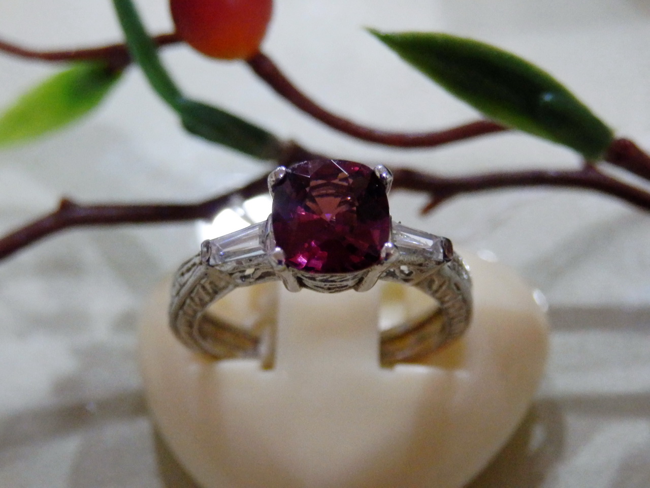 N174 แหวนโรโดไลท์แท้ประดับเพชรcz งานซิลเวอร์สวยๆราคาเบาๆ