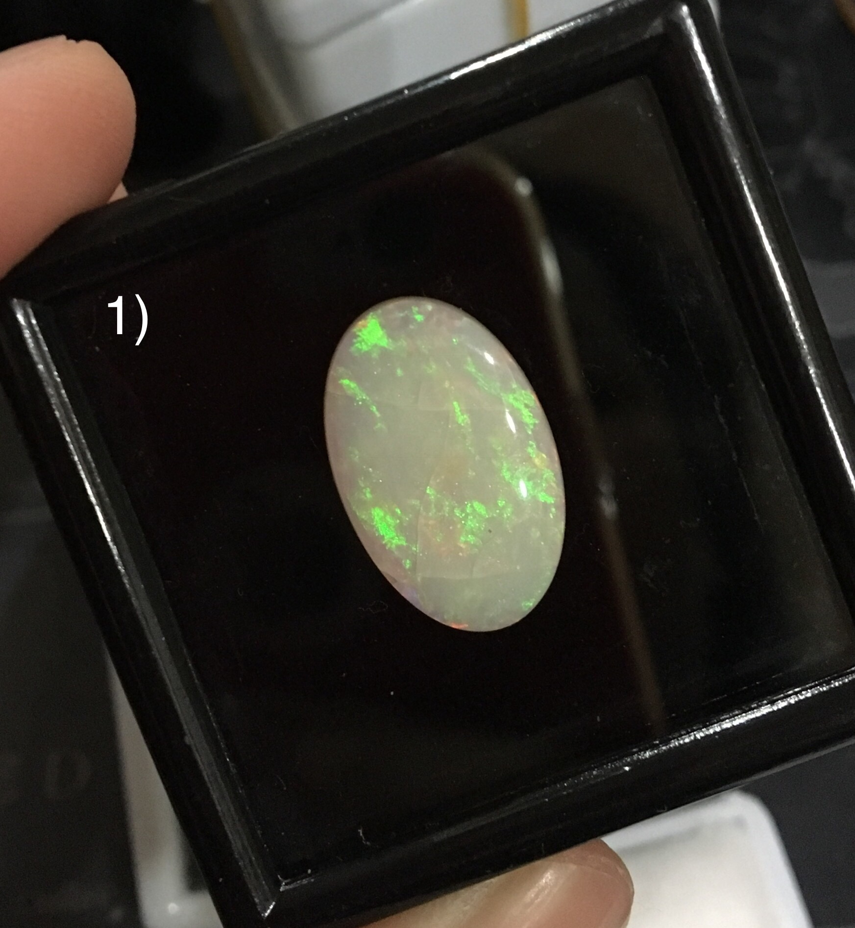 (เริ่มต้น 590 บาท)โอปอลแท้คละสี คละไซส์ ไฟสวย มีเสน่ห์ ทุกเม็ด ไม่พอใจยินดีคืนเงินจ้า